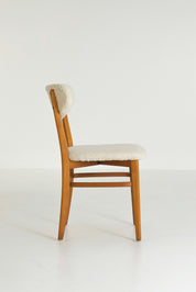 Set_of_4_Dining_Chairs_from_the_Triva_Series