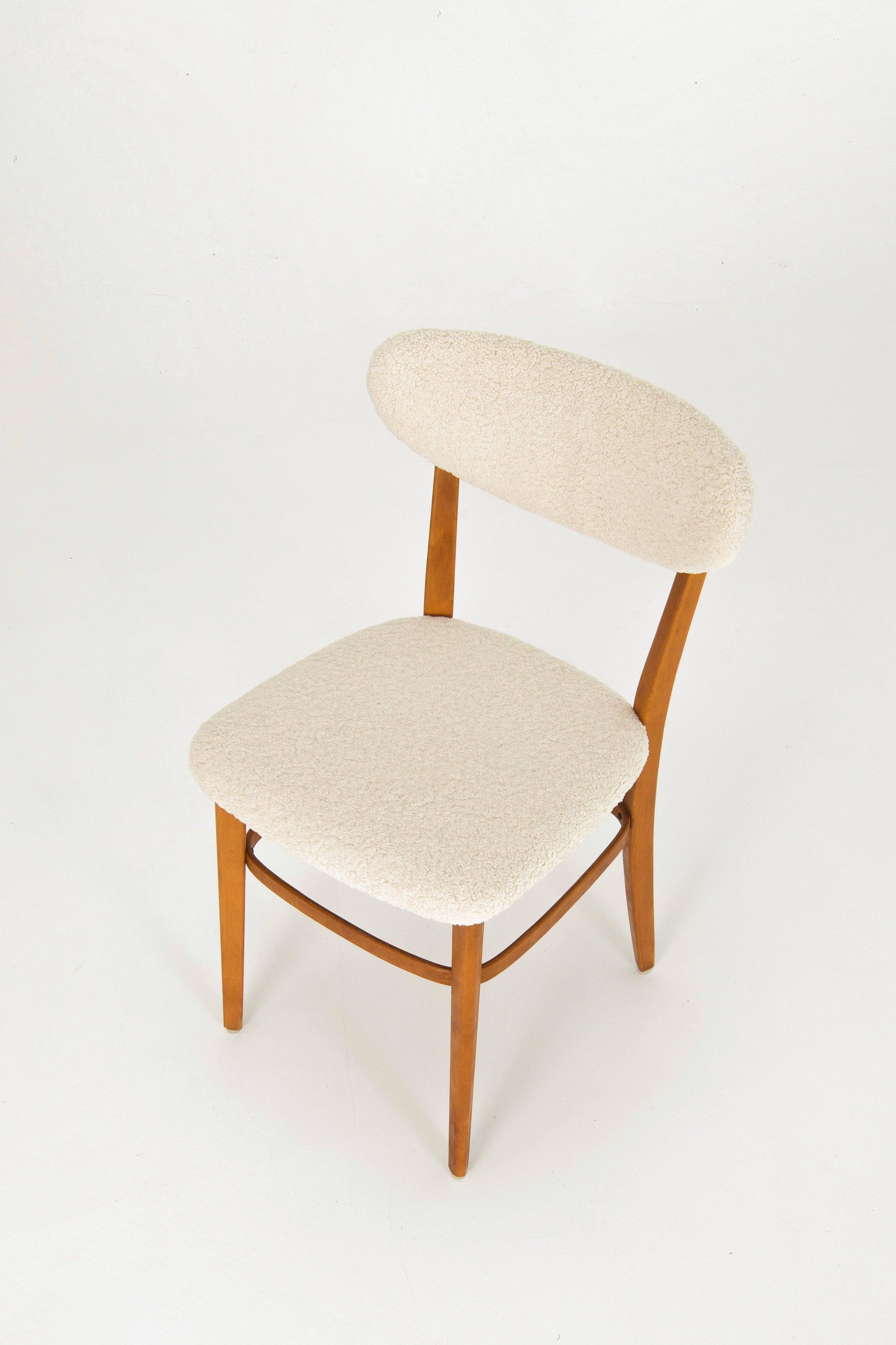 Set_of_4_Dining_Chairs_from_the_Triva_Series