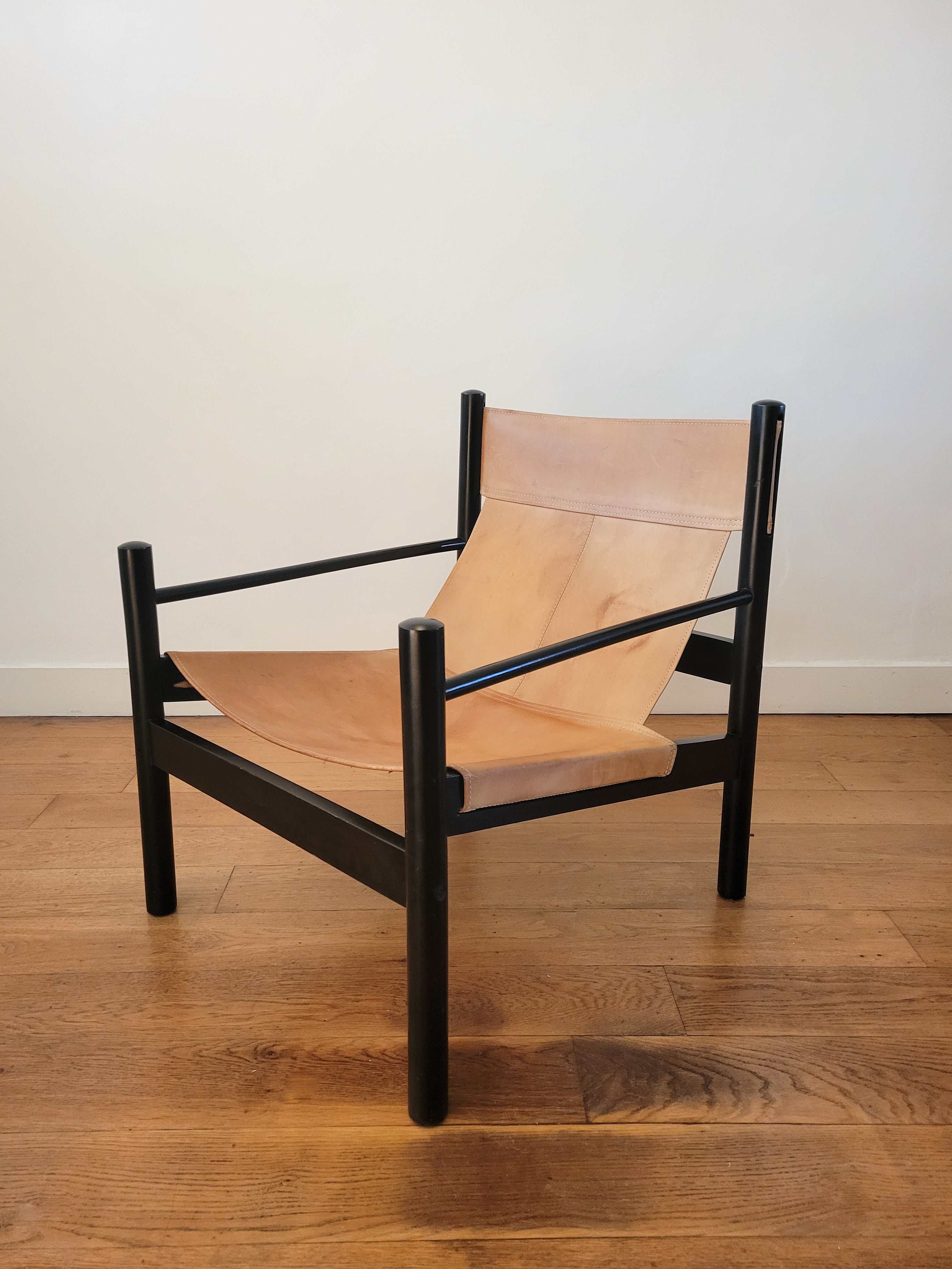 Abel_Gonzalez_Safari_sling_lounge_chair,_1960s