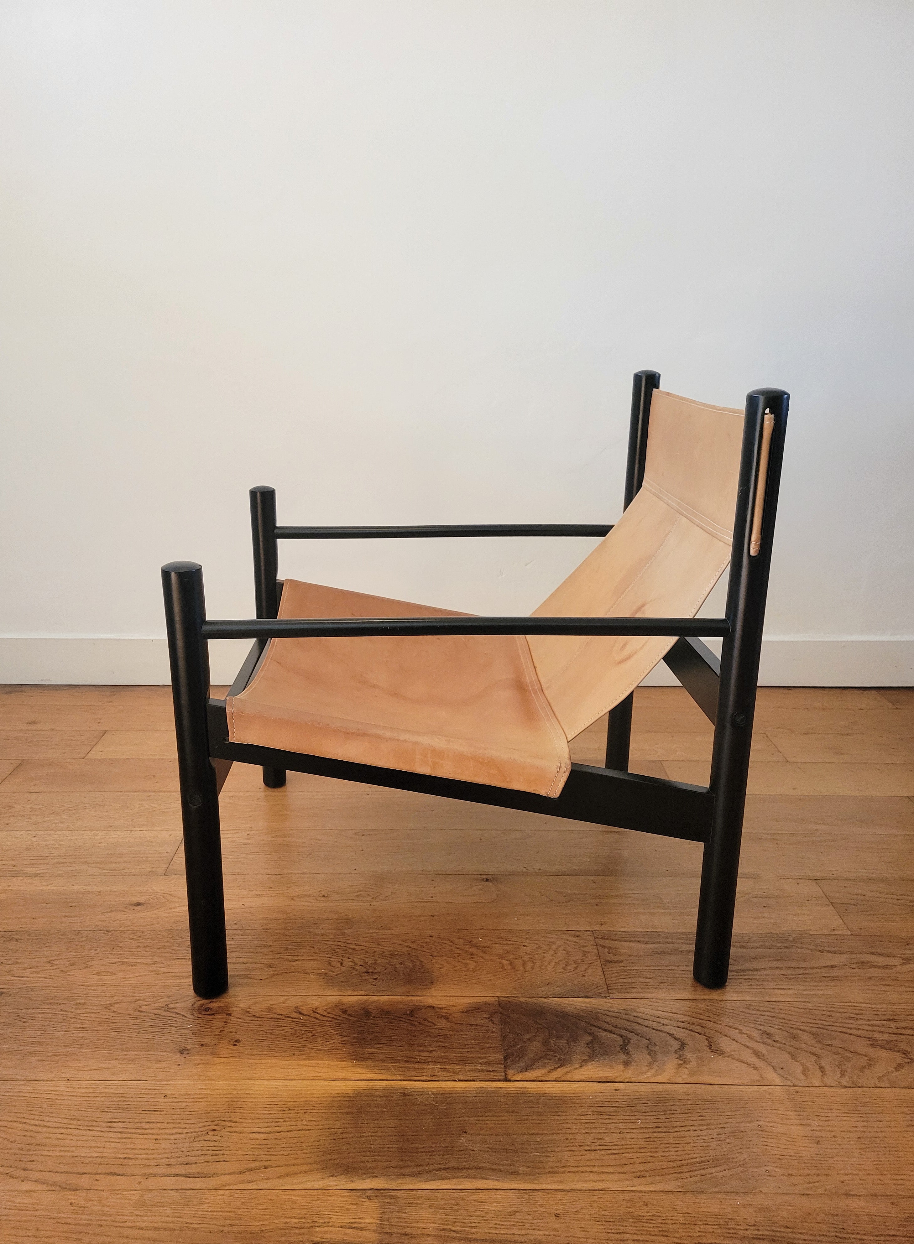 Abel_Gonzalez_Safari_sling_lounge_chair,_1960s