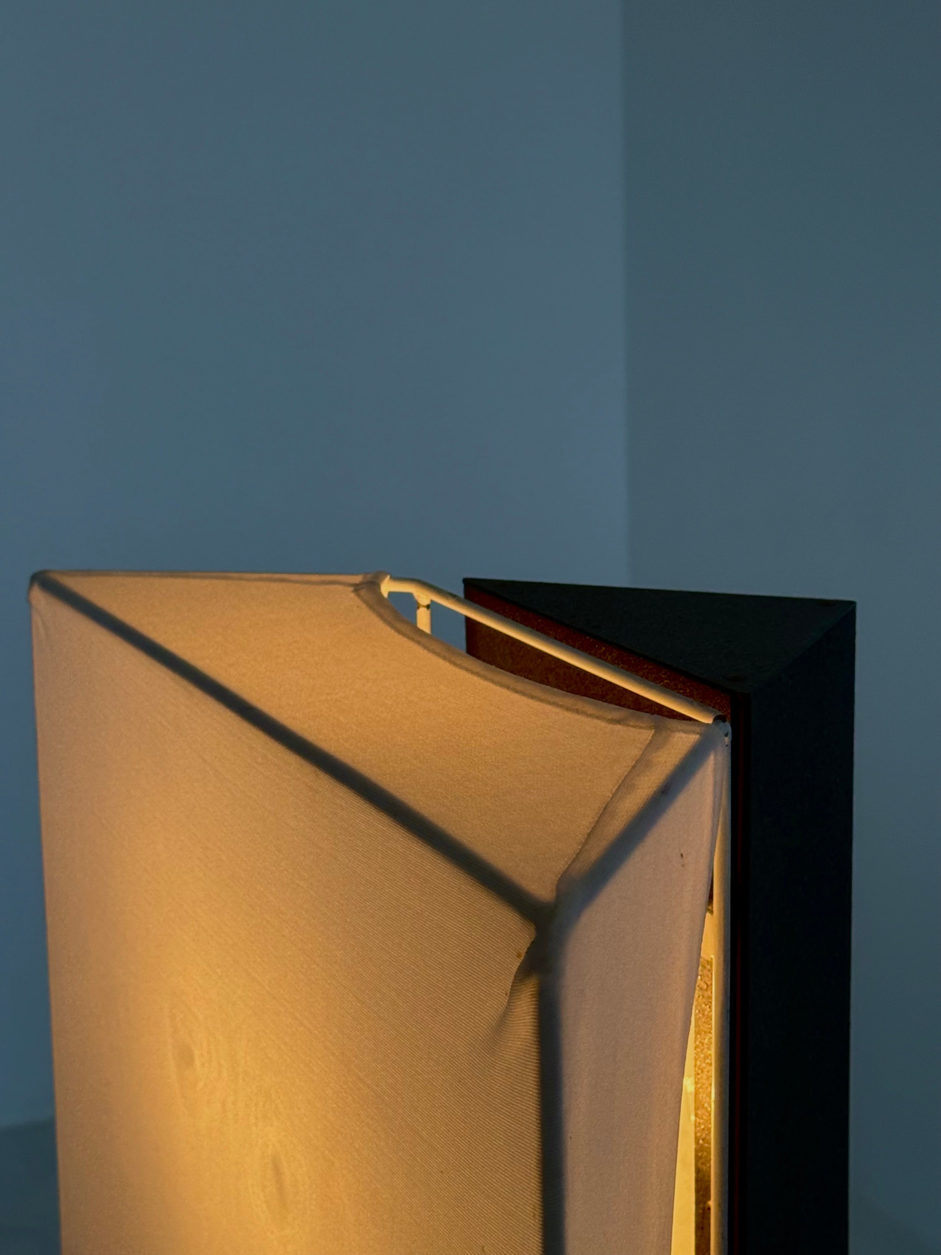 1978_Accademia_Table_Lamp_by_Cini_Boeri_for_Artemide,_Italy