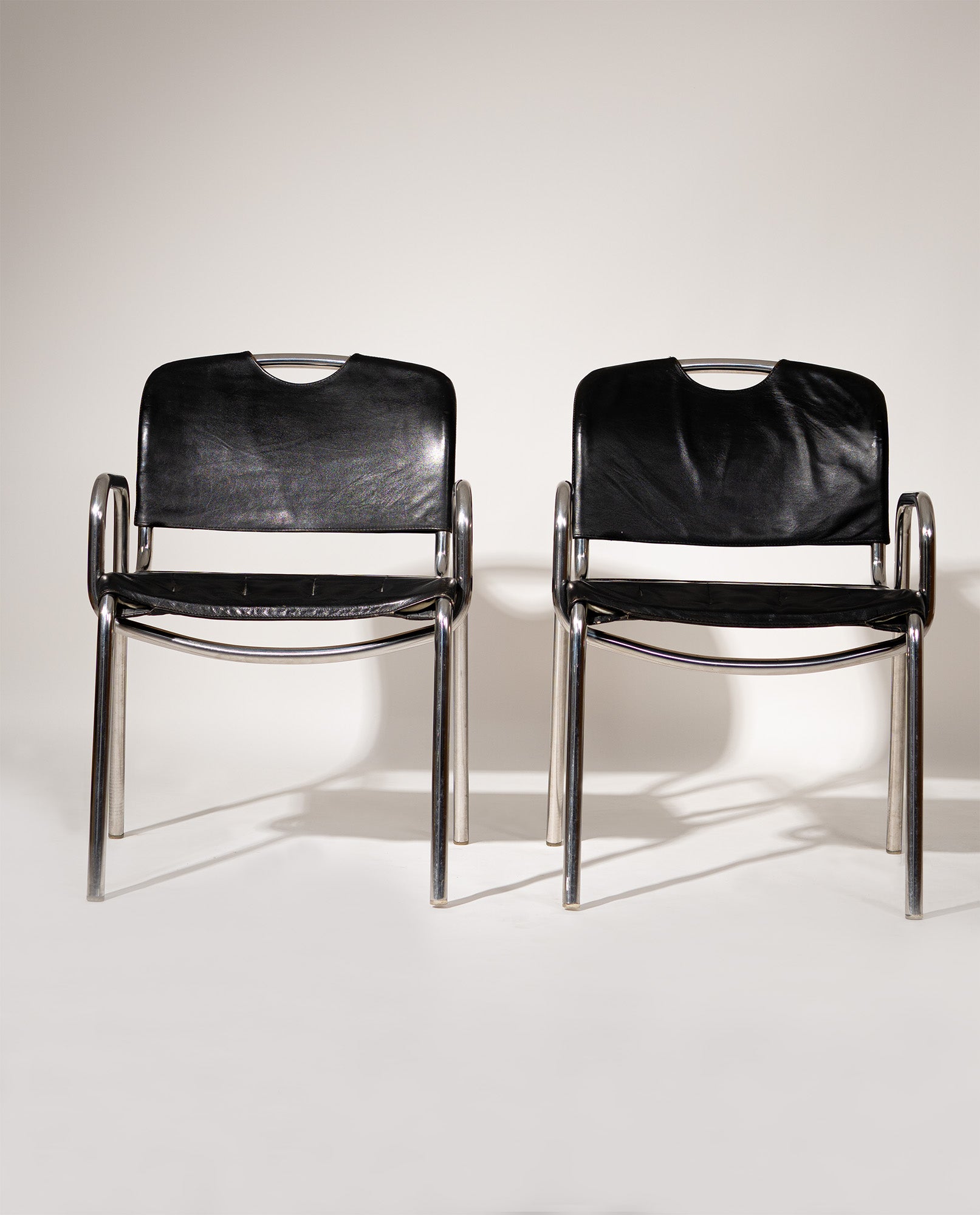Set_of_2_Achille_Castiglioni_Castiglia_Chairs,_1968,_Zanotta