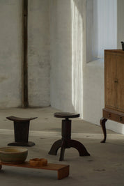 Adjustable_Danish_Art_Nouveau_Stool_in_Solid_Wood,_Early_20th_Century
