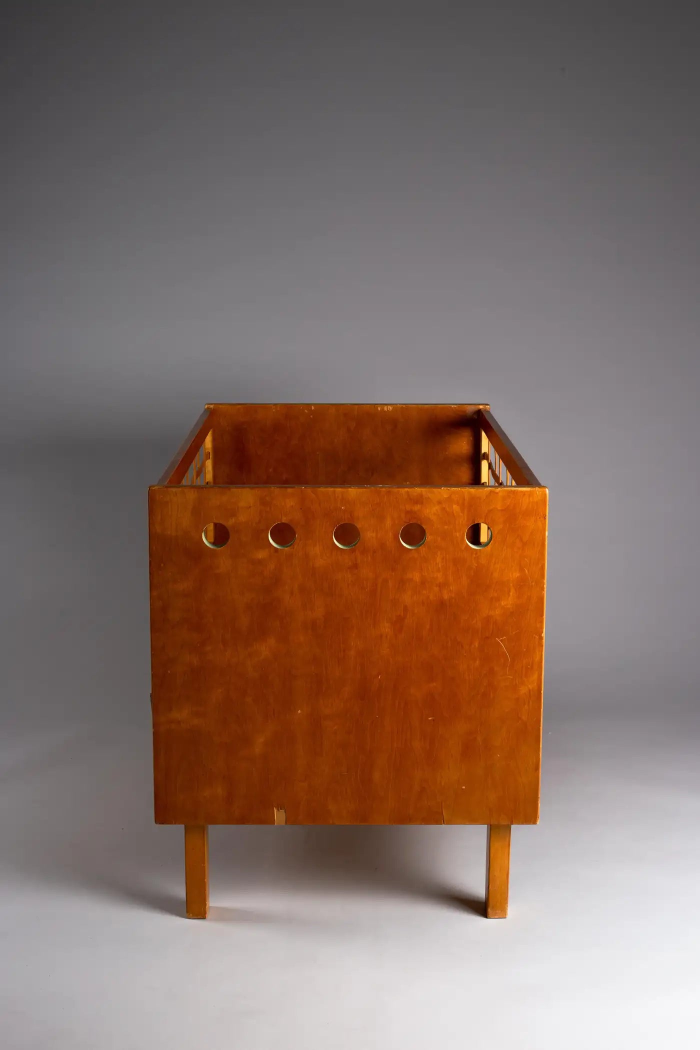 Aino_Aalto_Rare_Children’s_Extendable_Bed_with_Honey_Patina,_1930s,_Finland