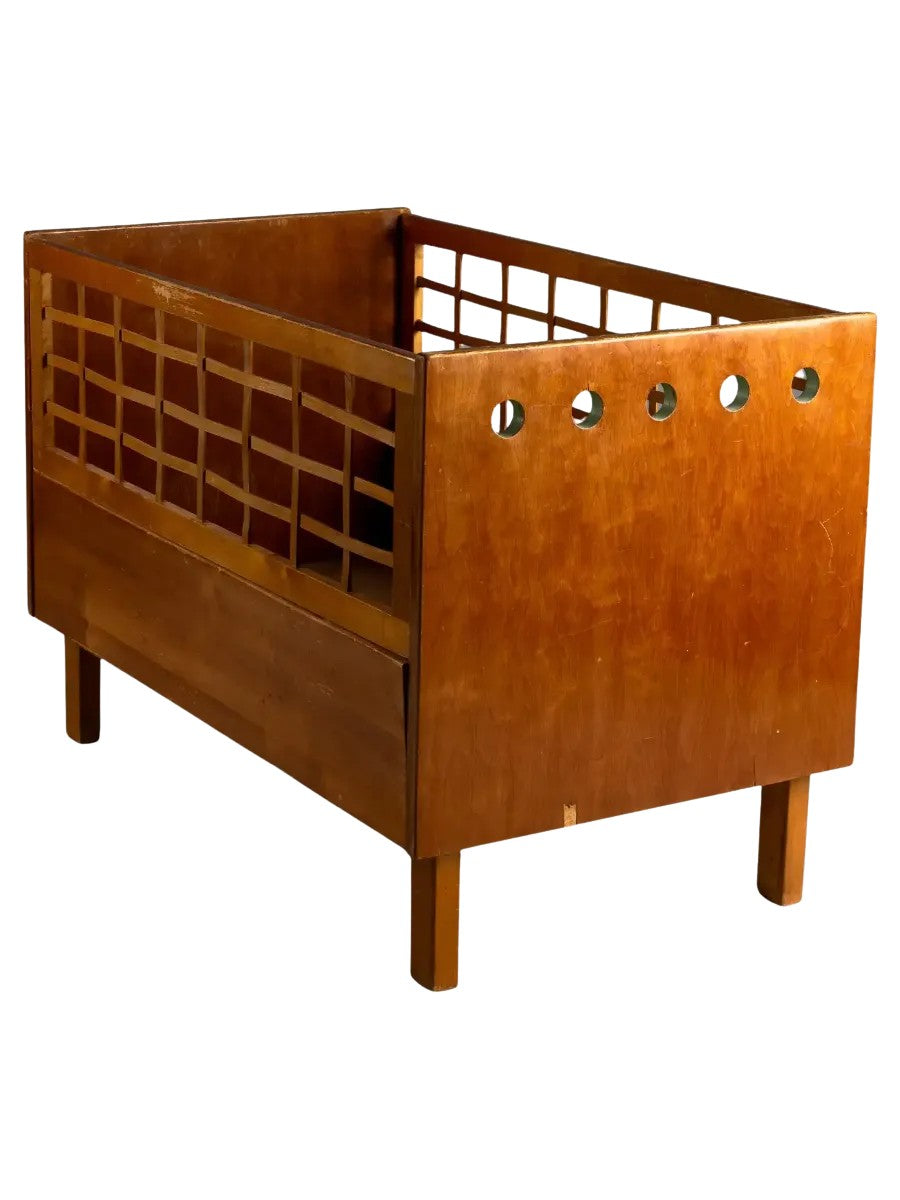 Aino_Aalto_Rare_Children’s_Extendable_Bed_with_Honey_Patina,_1930s,_Finland