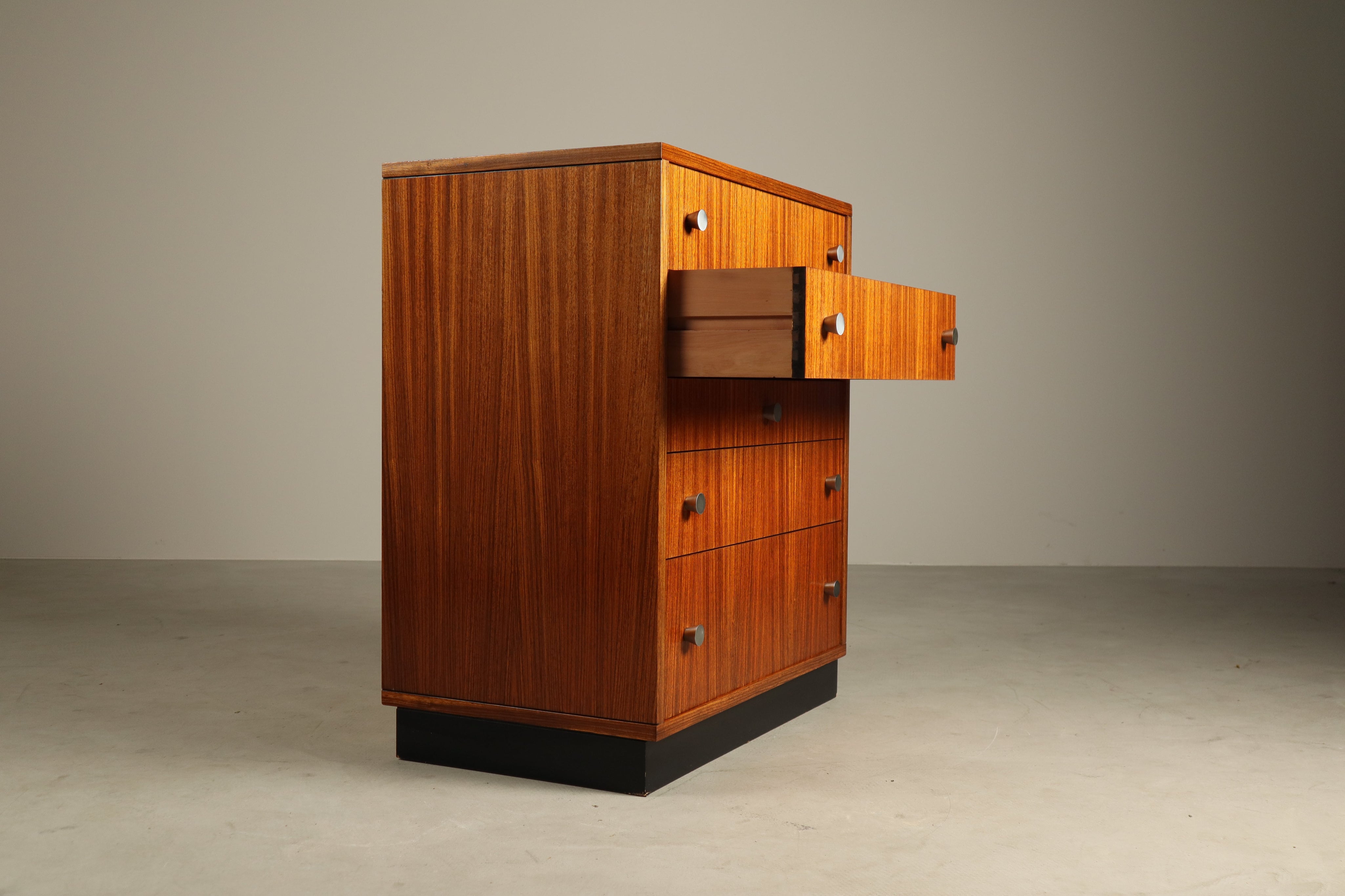 Alfred_Hendrickx_for_Belform_–_Zebrano_chest_of_drawers,_1960s