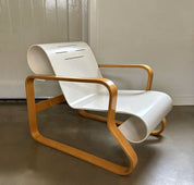 Paimio_Model_41_Lounge_Chair_by_Alvar_Aalto_for_Artek,_Finland,_circa_1980s