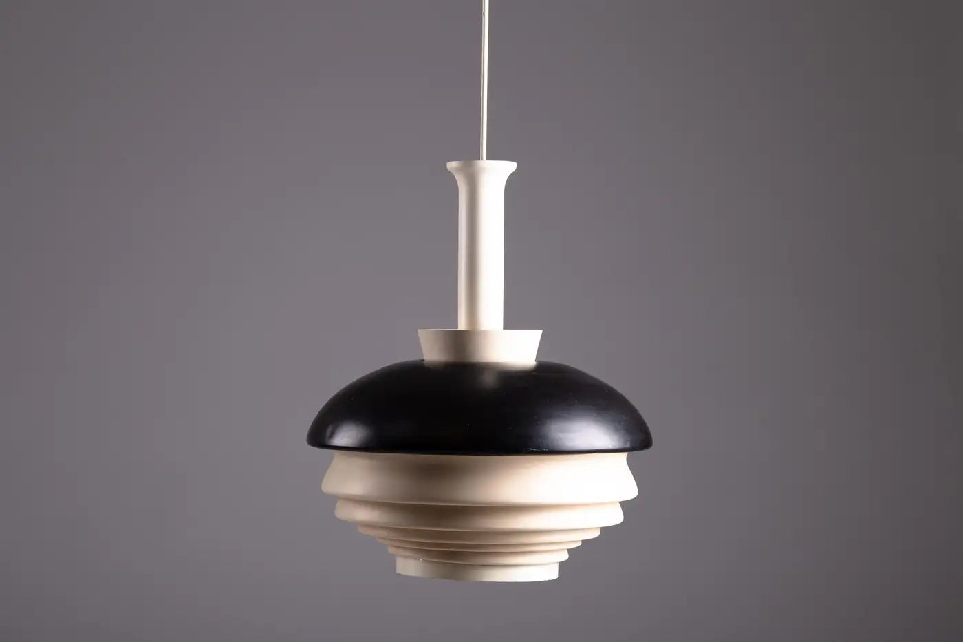 Alvar_Aalto_Pendant_Lamp_Model_A335B_for_Valaistustyö_KY,_1950s,_Finland
