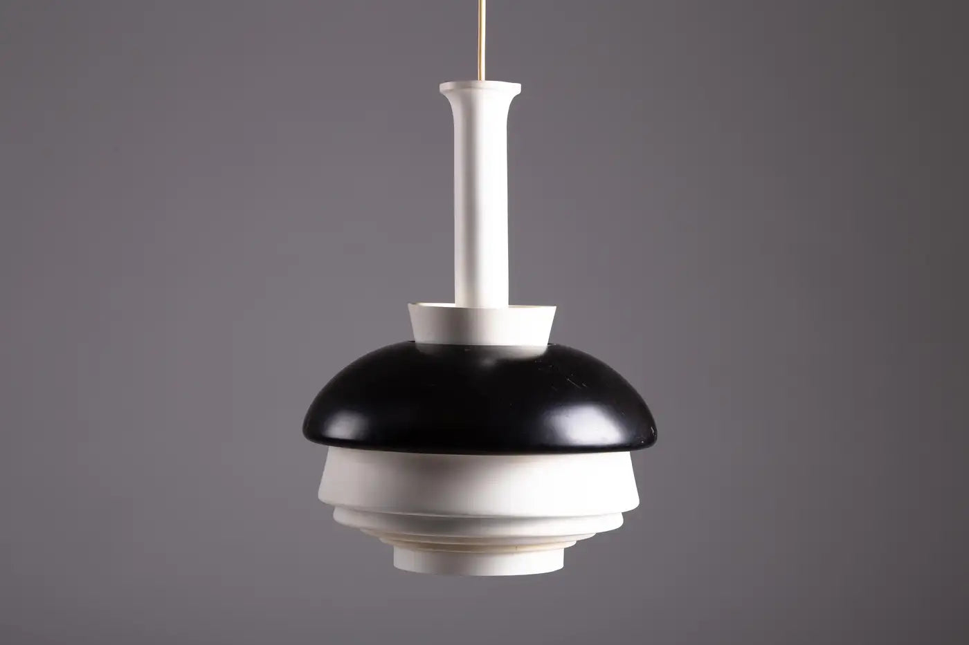Alvar_Aalto_Pendant_Lamp_Model_A335B_for_Valaistustyö_KY,_1950s,_Finland