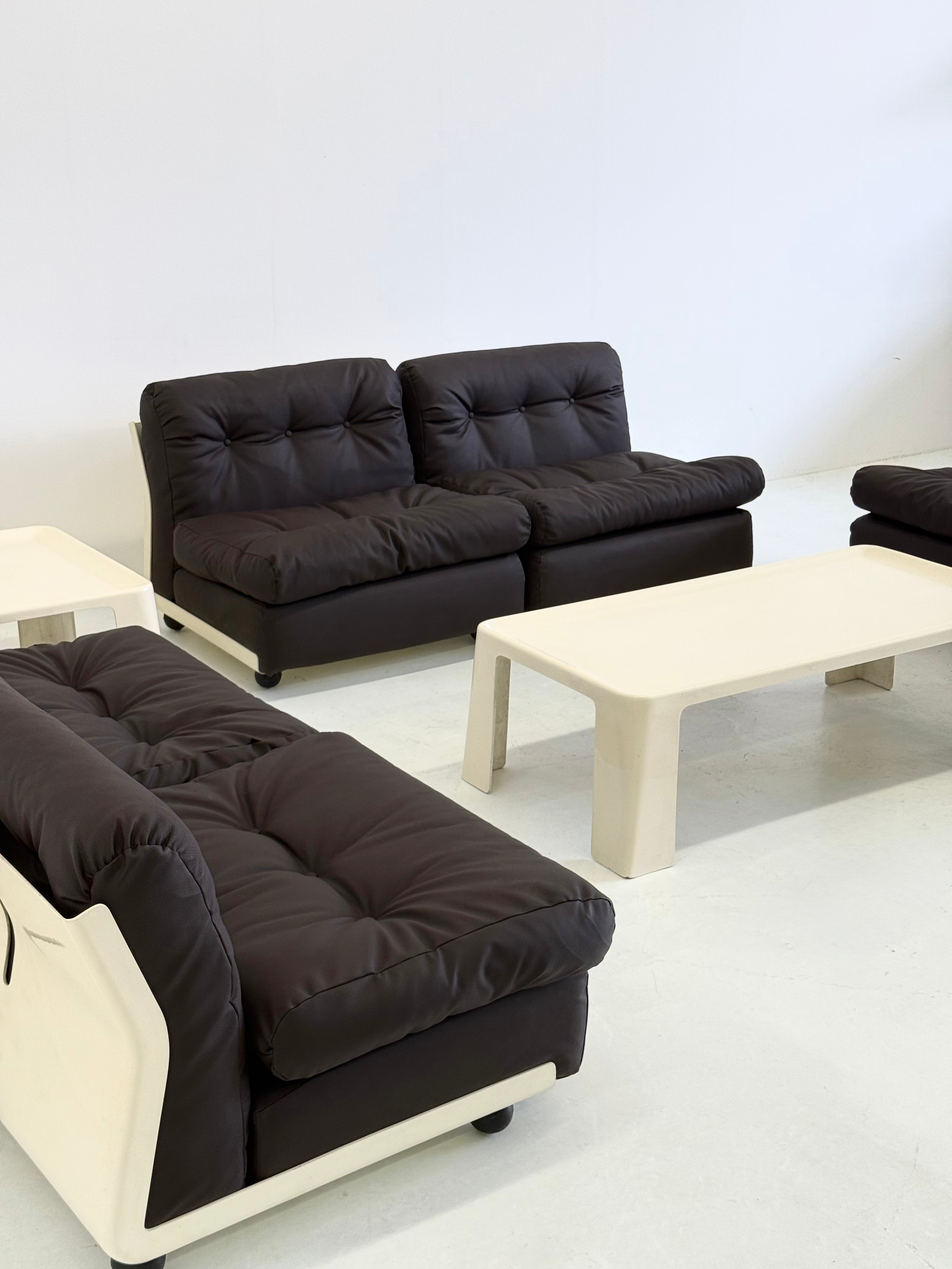 Set_of_2_Amanta_Modular_Armchairs_by_Mario_Bellini_for_C&B_Italia,_Italy