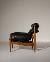 Amiral_Lounge_Chair_by_Eric_Merthen_for_Ire_Möbler,_Swedish_Mid_Century_Modern_Leather_Armchair