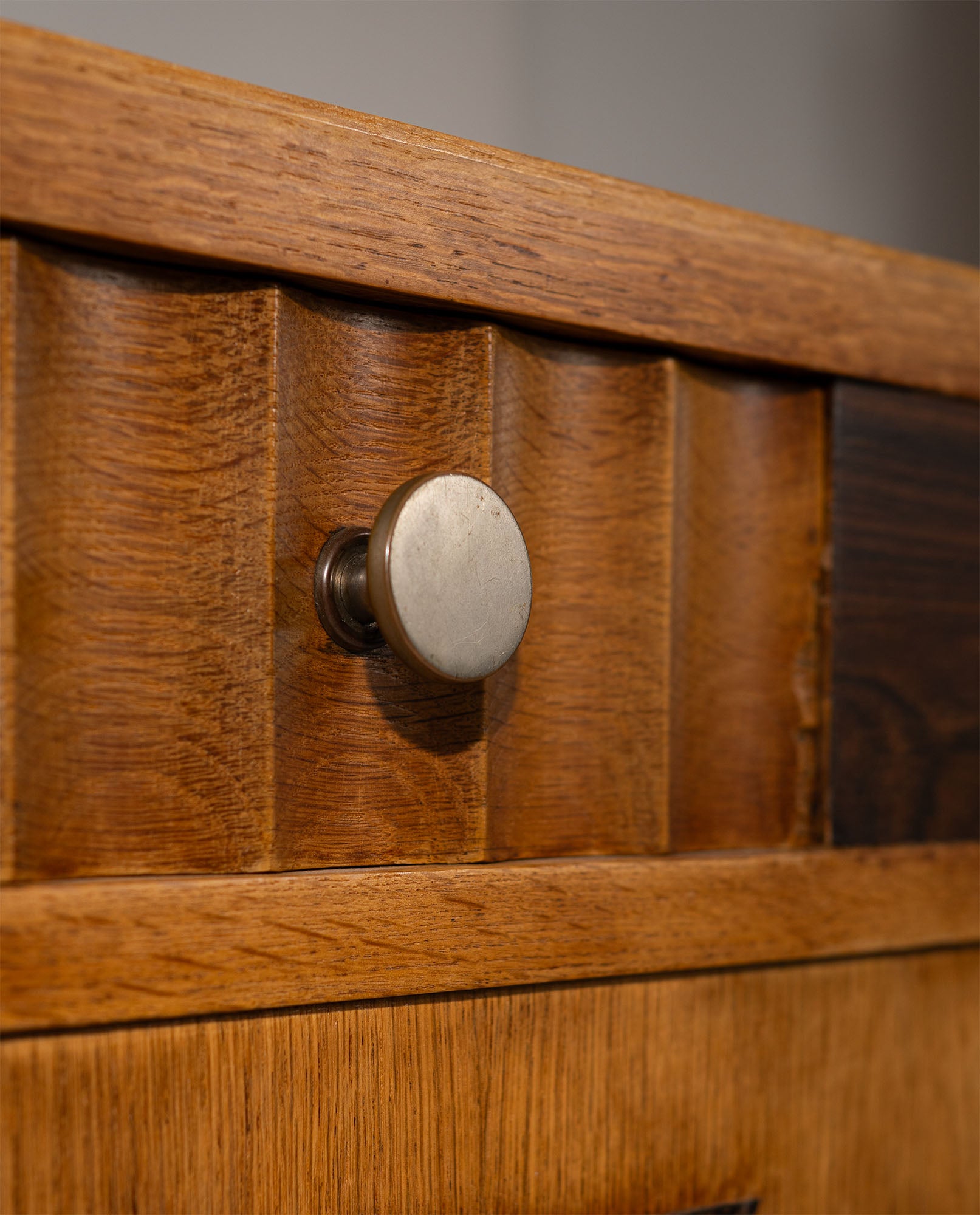 Amsterdam_School_Oak_Sideboard_with_Coromandel_Inlays,_1920-1930