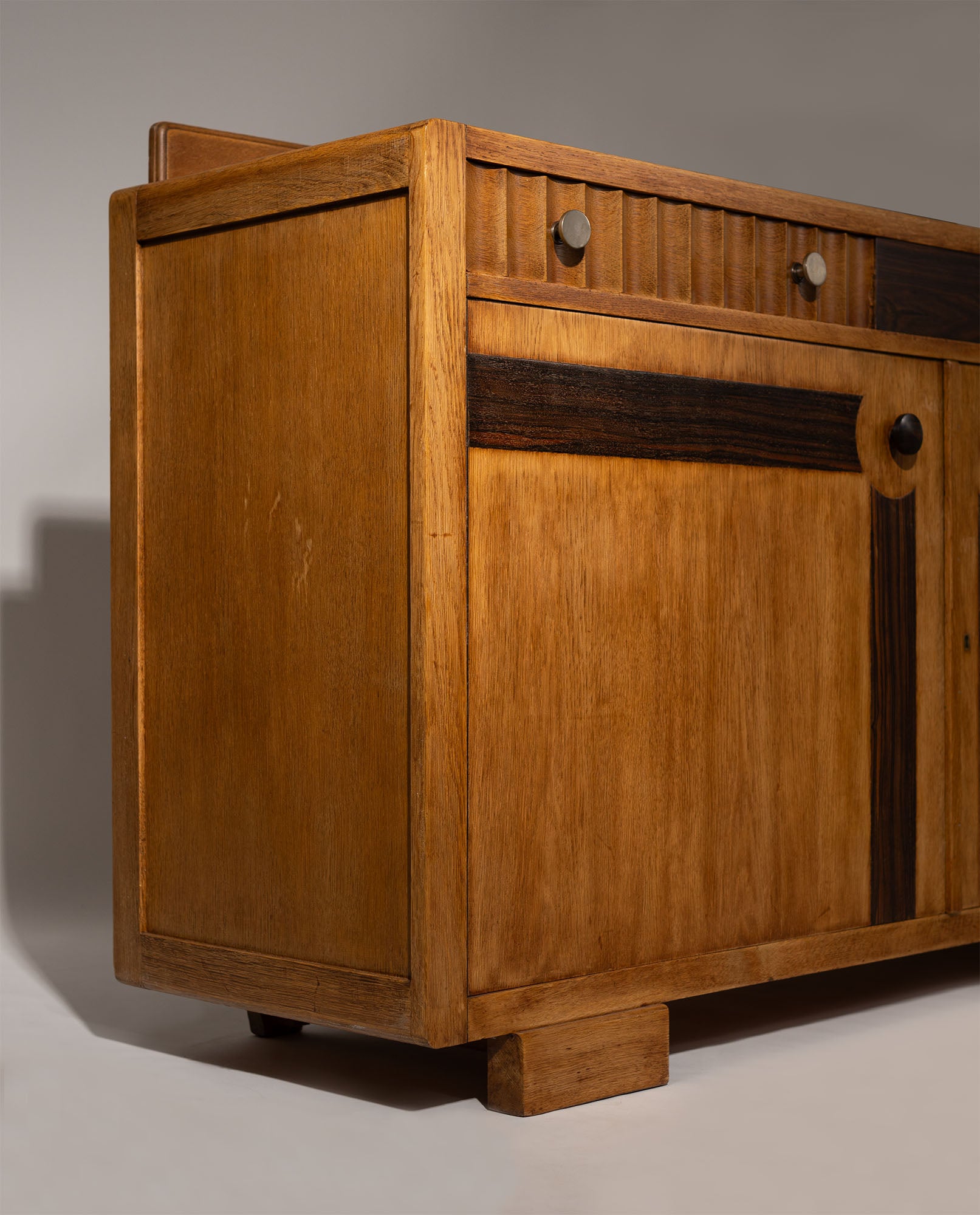Amsterdam_School_Oak_Sideboard_with_Coromandel_Inlays,_1920-1930