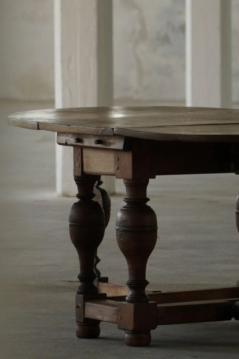 Antique_Baroque_Drop-Leaf_Table_in_Oak,_Danish_Cabinetmaker,_19th_Century