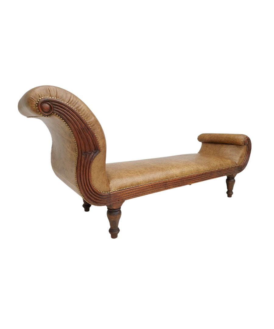 Antique_Daybed_Chaise_Longue_1920s_Europe