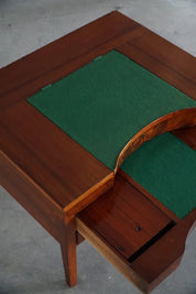 Antique_Mahogany_Writing_Desk,_19th_Century