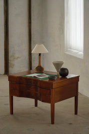 Antique_Mahogany_Writing_Desk,_19th_Century