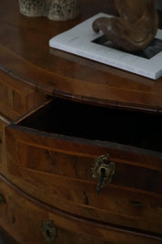 Antique_Serpentine_Chest_of_Drawers