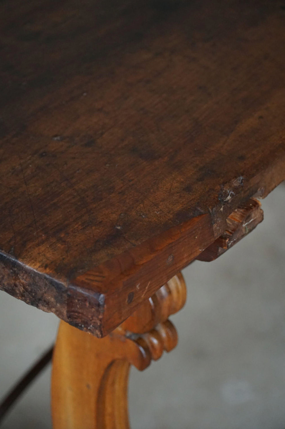 Antique_Spanish_Brutalist_Table_in_Solid_Oak_&_Wrought_Iron,_19th_Century