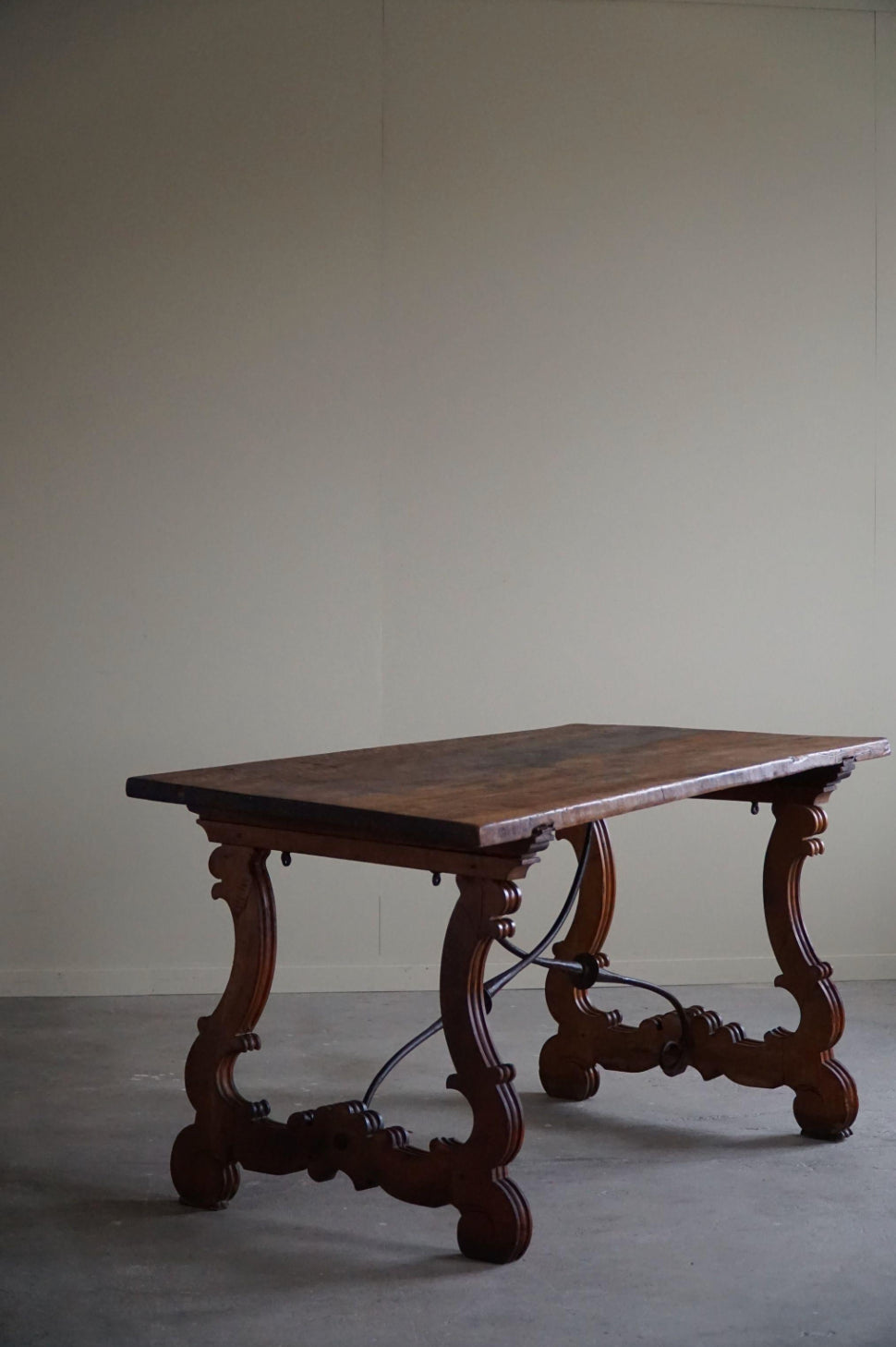 Antique_Spanish_Brutalist_Table_in_Solid_Oak_&_Wrought_Iron,_19th_Century
