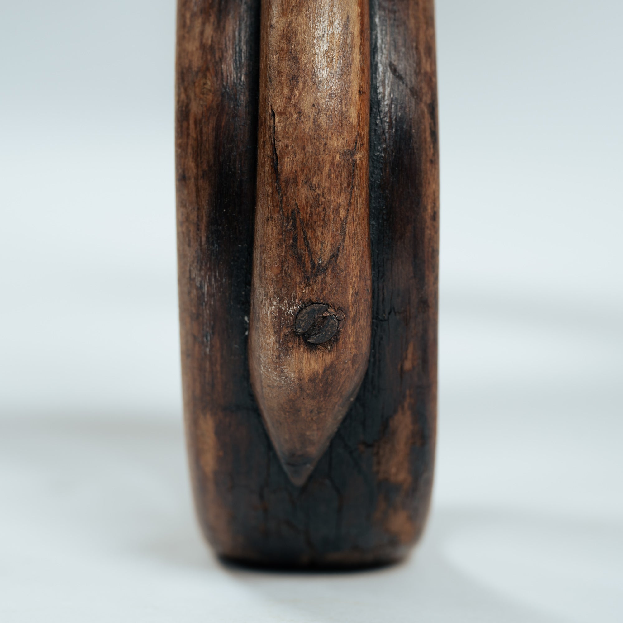 Rare_Thonet_Model_No._3_Salon_Table_in_Palisander_Veneer,_Austrian_Bentwood_Design,_19th_Century