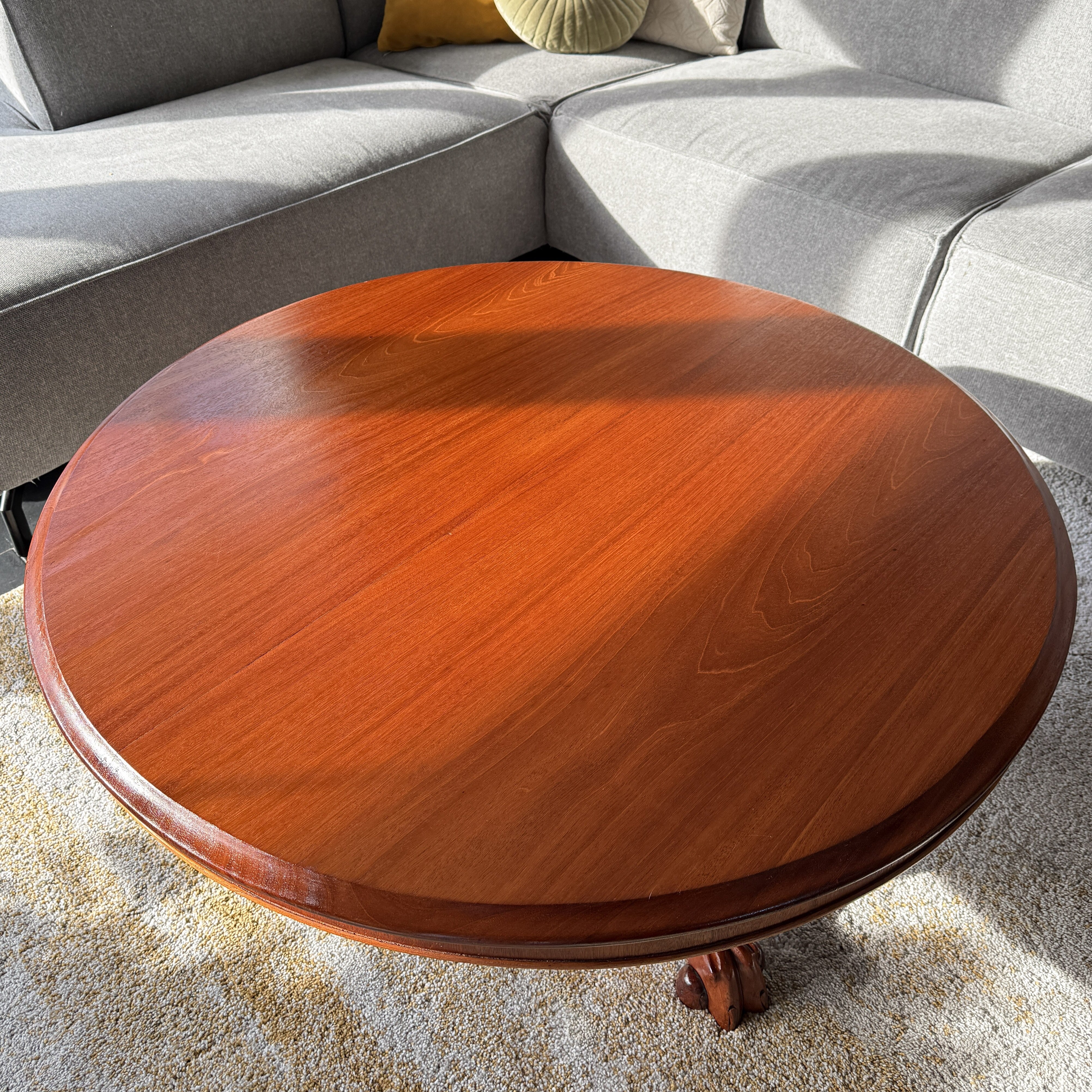 Antique_Round_Coffee_Table,_Solid_Wood,_Claw_Foot_Pedestal,_Victorian_Style