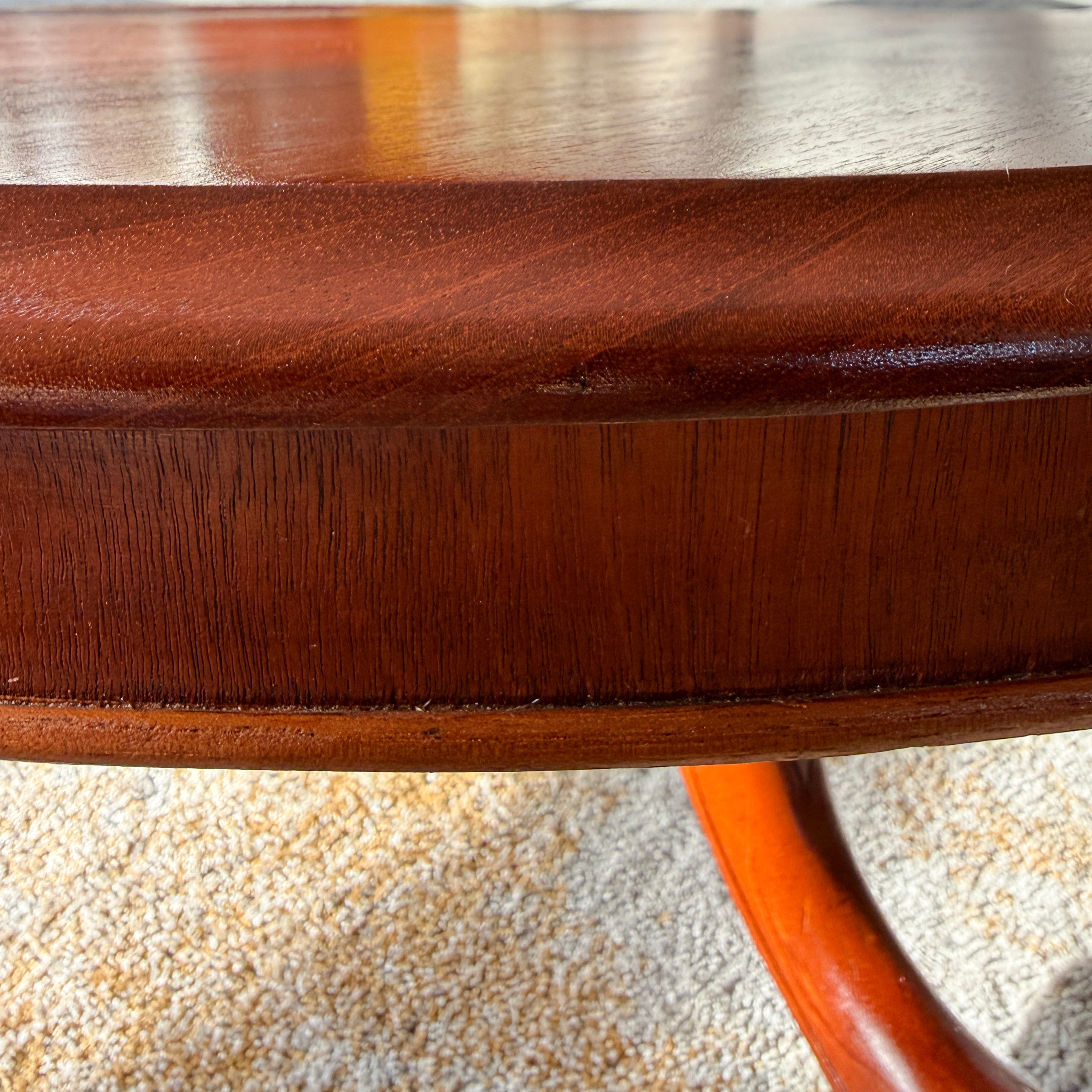 Antique_Round_Coffee_Table,_Solid_Wood,_Claw_Foot_Pedestal,_Victorian_Style