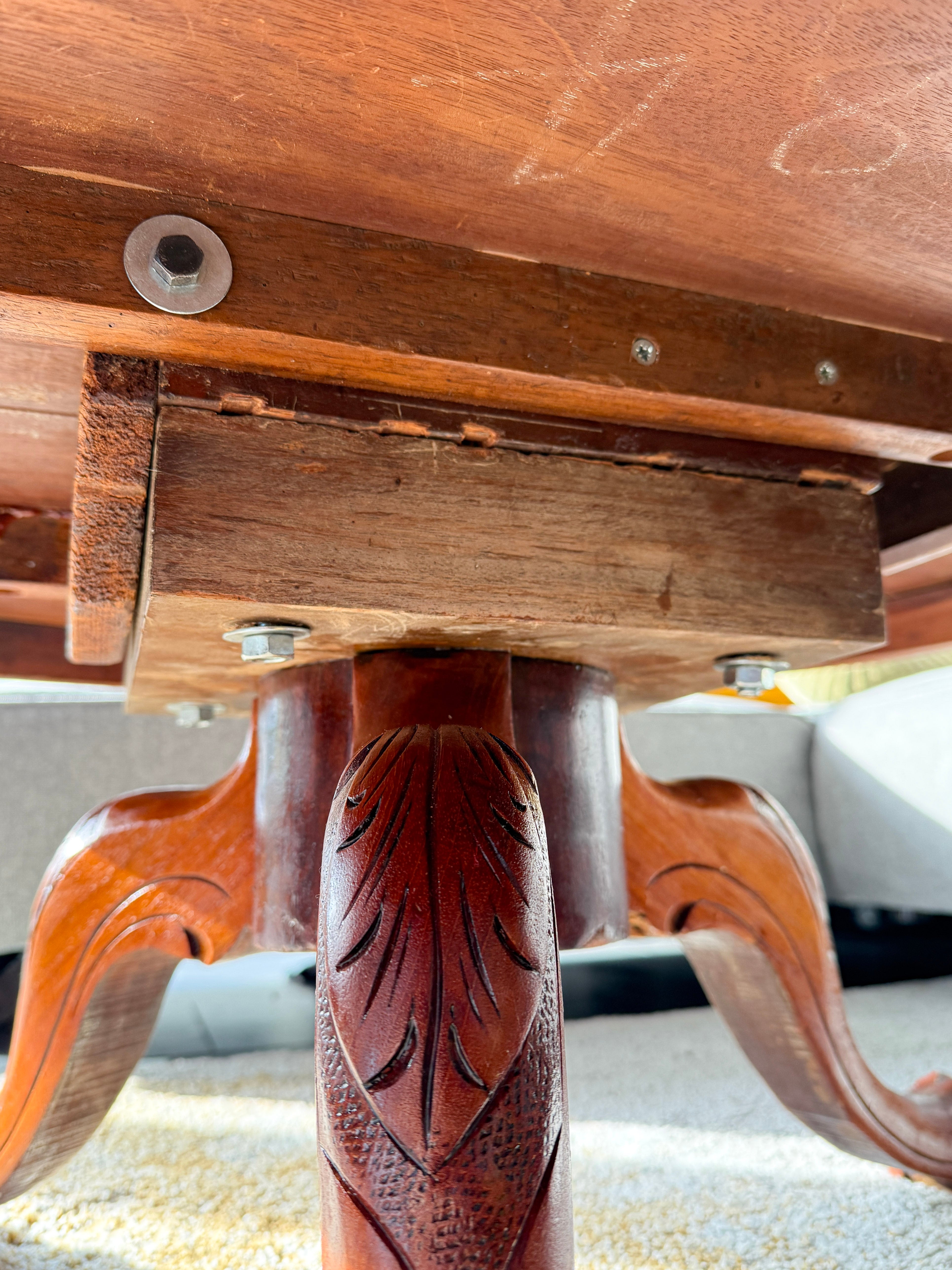Antique_Round_Coffee_Table,_Solid_Wood,_Claw_Foot_Pedestal,_Victorian_Style