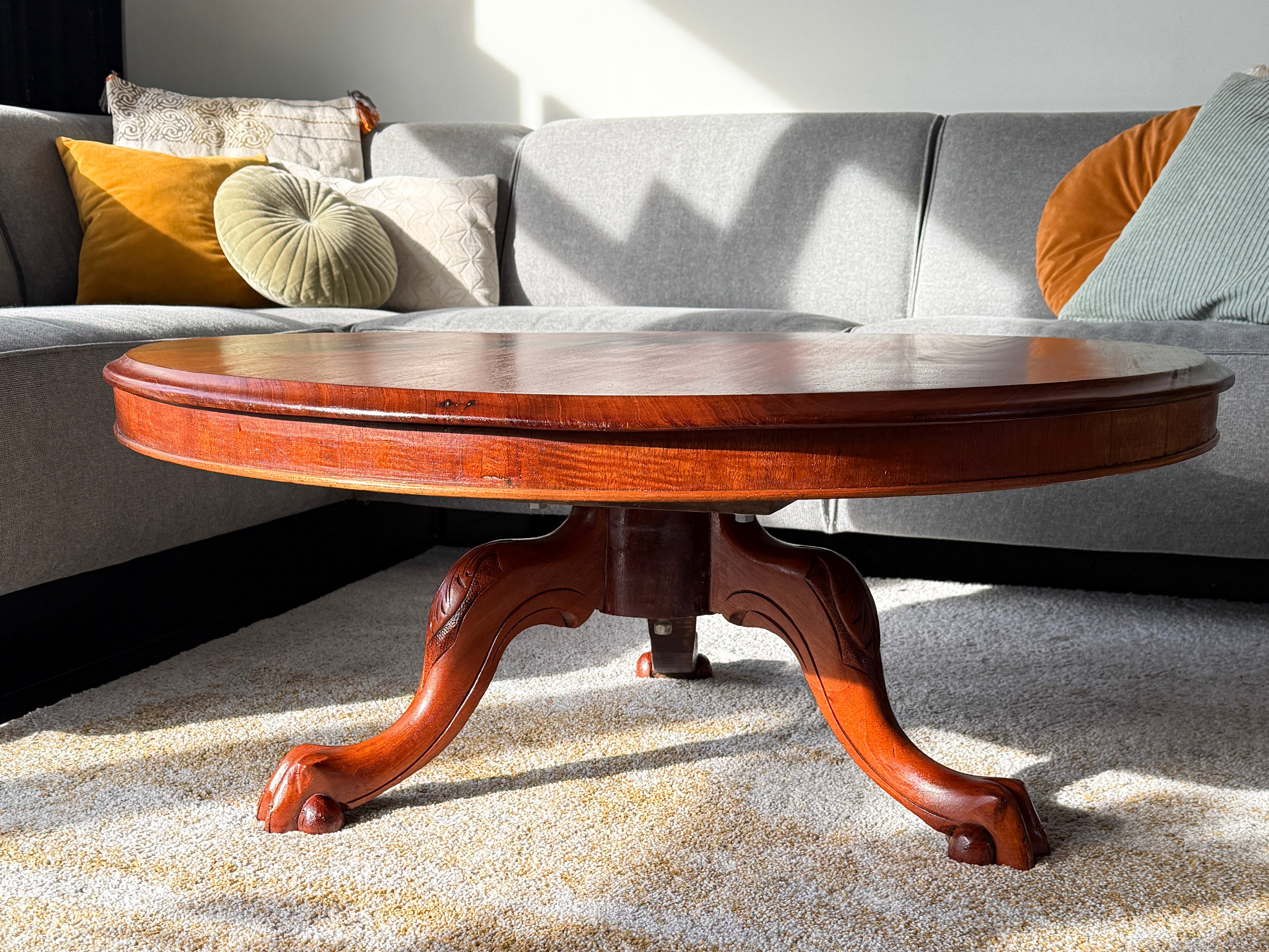 Antique_Round_Coffee_Table,_Solid_Wood,_Claw_Foot_Pedestal,_Victorian_Style