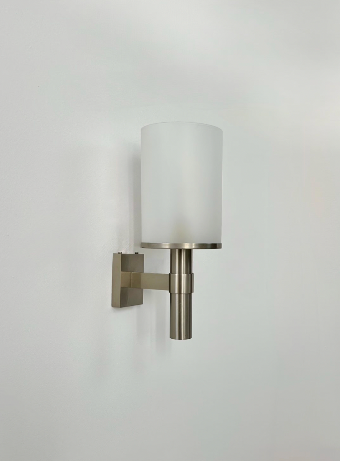 Perzel_Wall_Sconce_in_Metal_and_Opaline_Glass,_French_Modernist_Wall_Light,_1960s