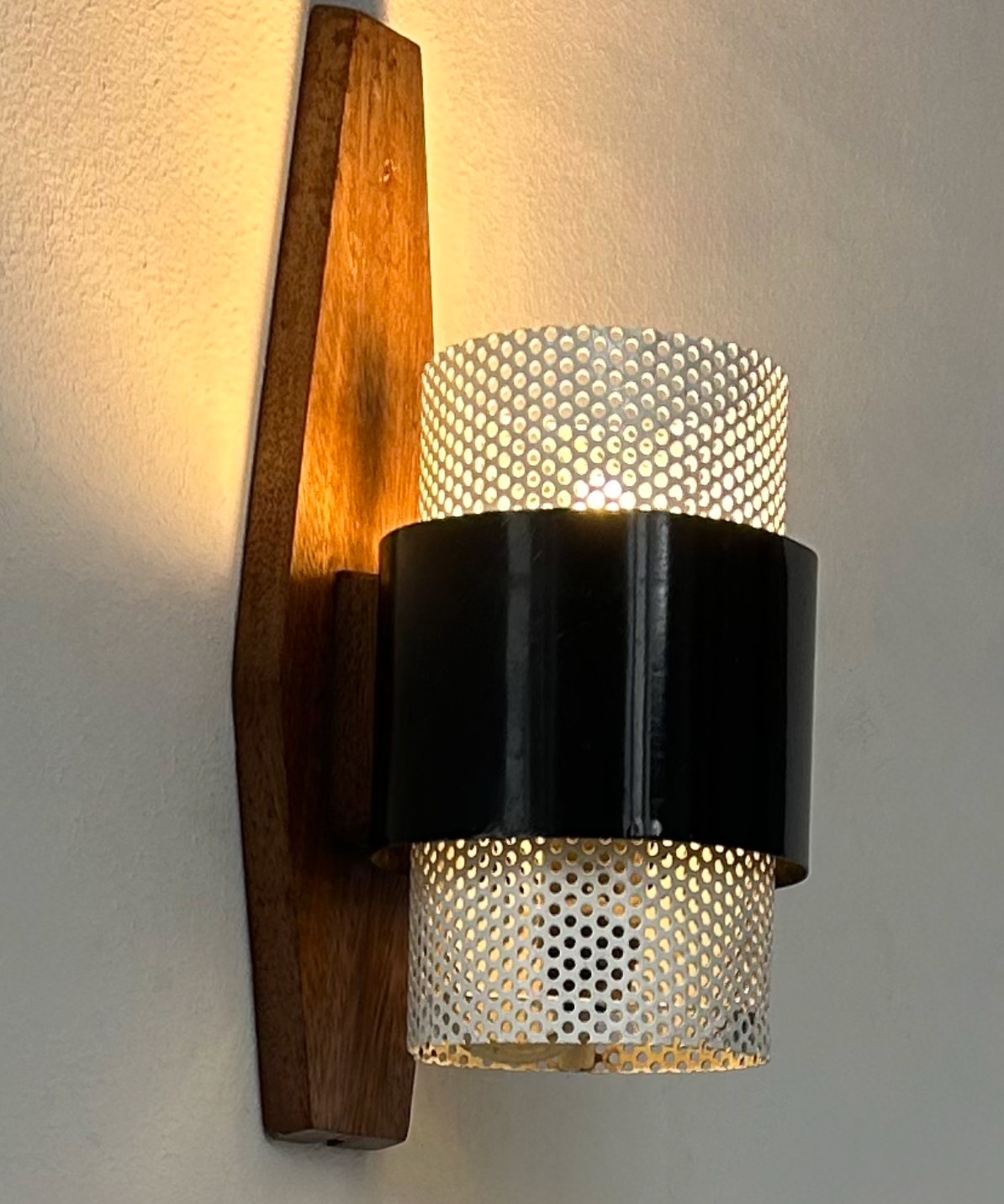 French_Wall_Light_in_Black_Lacquered_Metal,_Perforated_White_Metal_and_Wood,_1950s