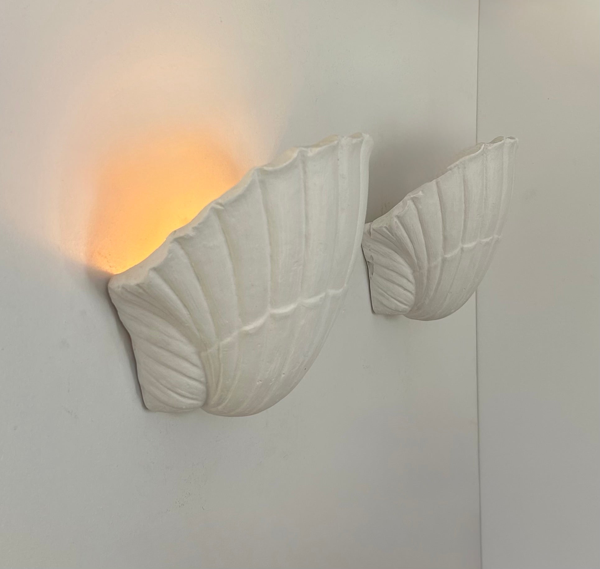 Set_of_2_Wall_Sconces_in_Plaster_1970s_France