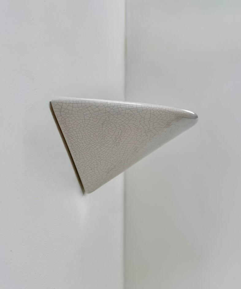 French_White_Craquelé_Porcelain_Wall_Sconce,_Indirect_Mid_Century_Wall_Light,_1970s