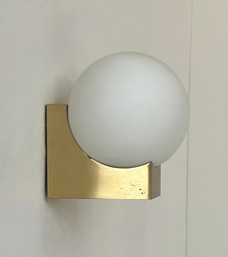 Vintage_wall_sconce,_brass_and_opaline_glass,_France,_1970