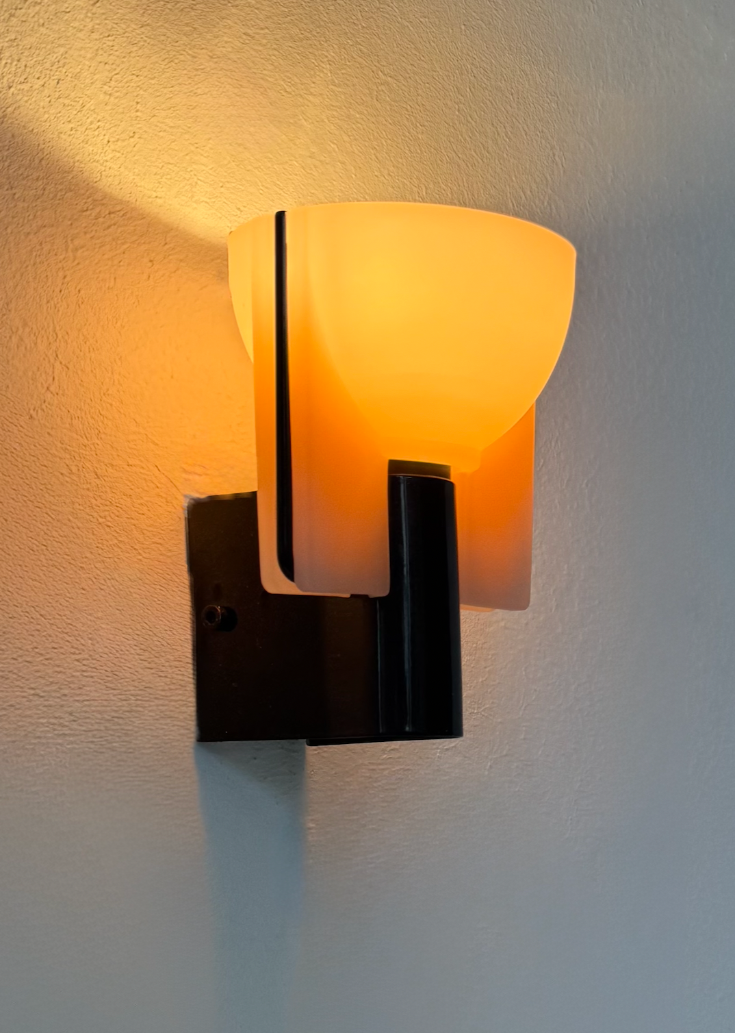 Italian_Brushed_Metal_and_Pink_Frosted_Glass_Wall_Light,_1980s