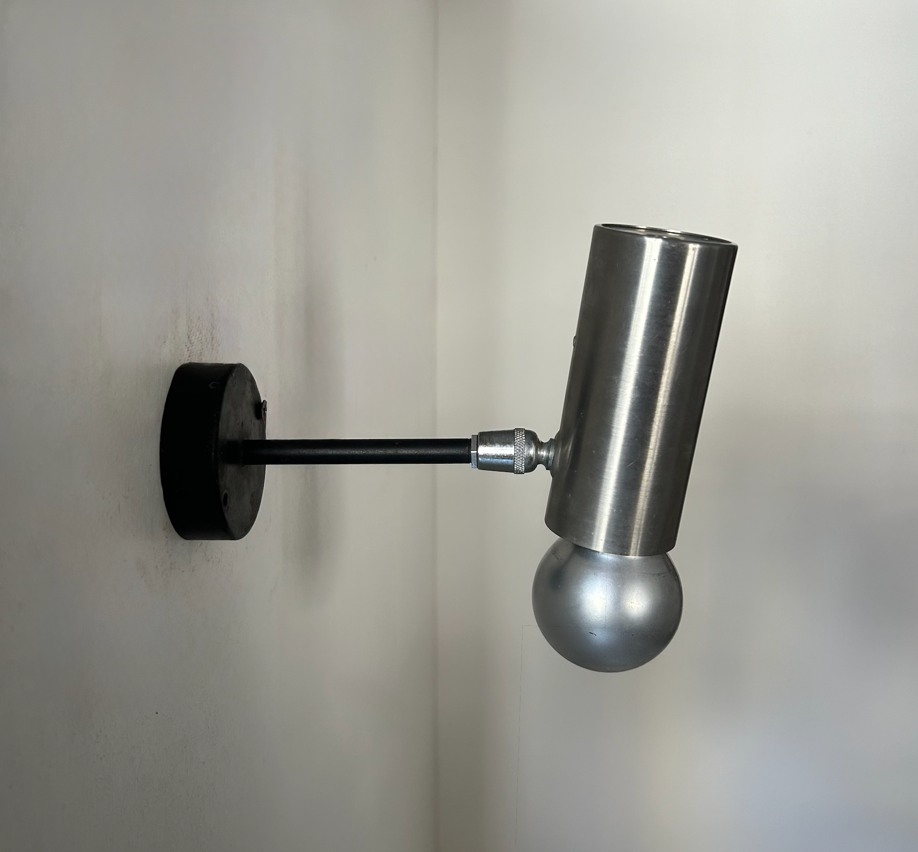 Adjustable_French_Wall_Light,_France,_1960s
