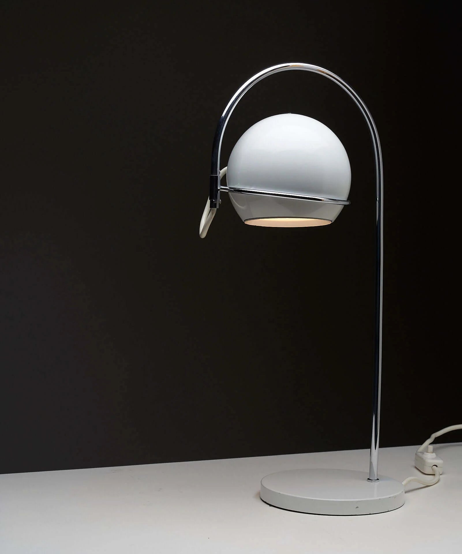 Arc_Table_Lamp,_Cosack,_Chrome_Metal,_1960s,_Germany