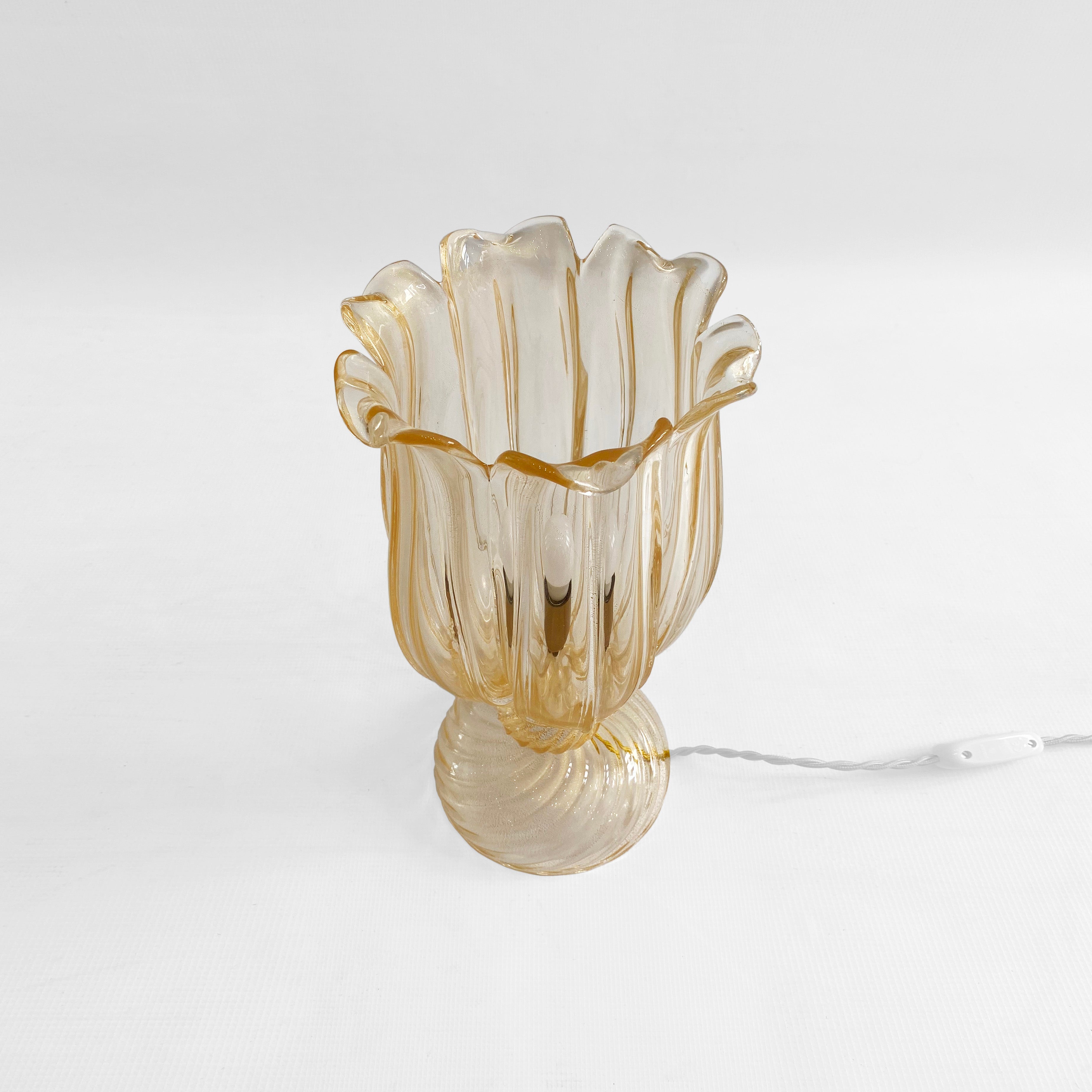 Archimede_Seguso_Murano_Glass_Table_Lamp_with_Gold_Flecks,_Italy_1960s