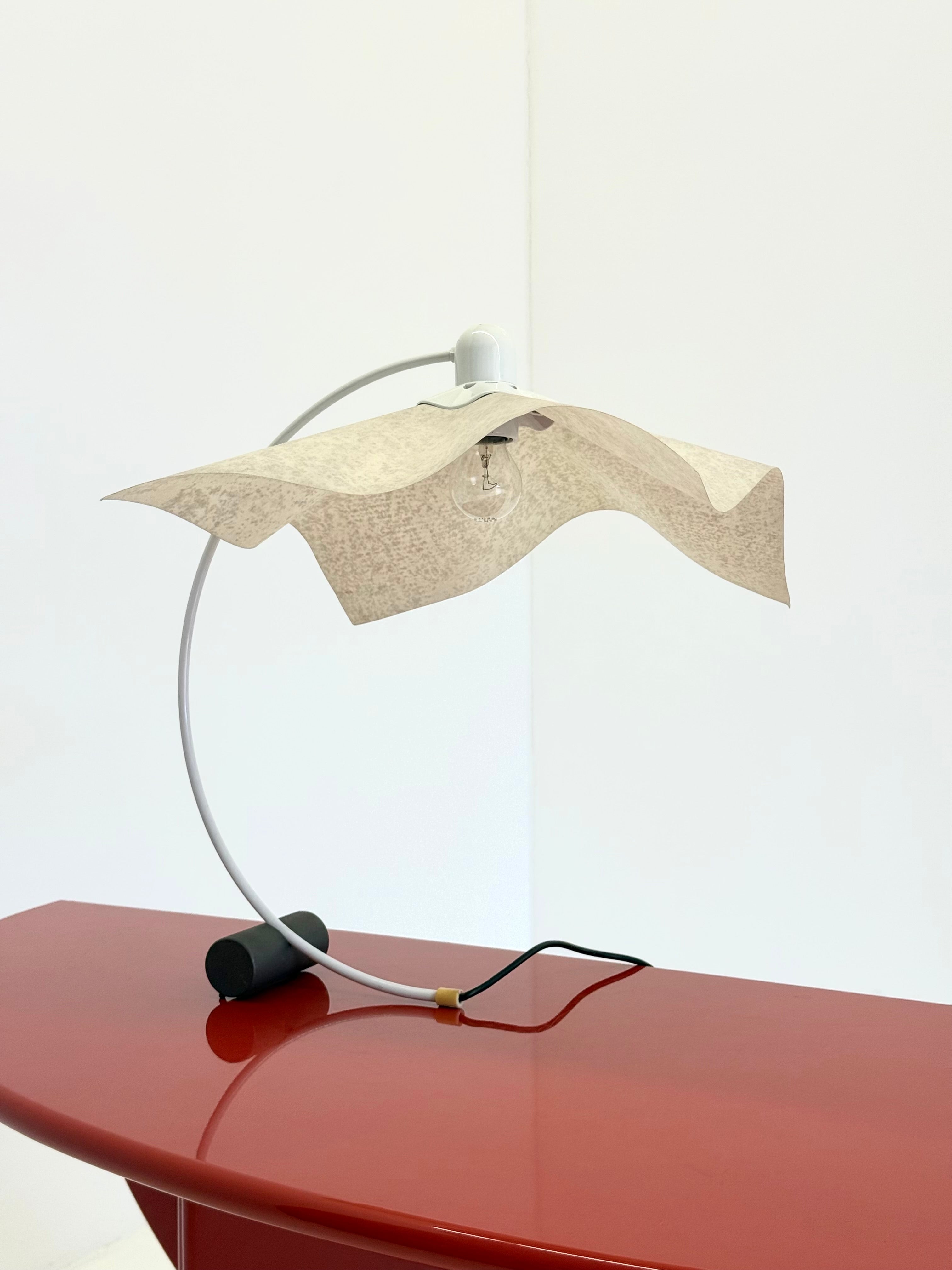 Mario_Bellini_Area_Curvea_Table_Lamp_for_Artemide,_1970s