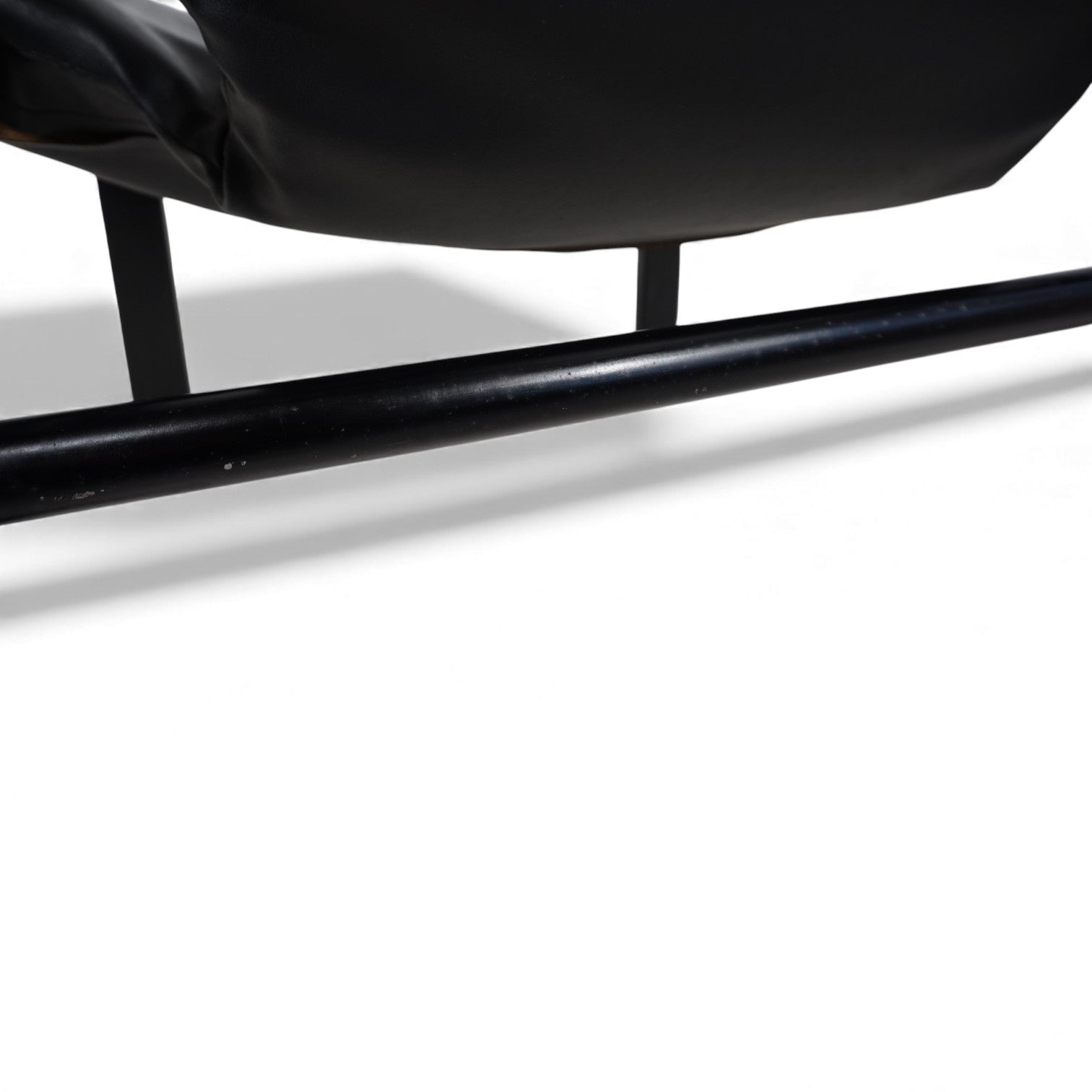 Arkana_Safari_lounge_chair_by_Maurice_Burke,_1970