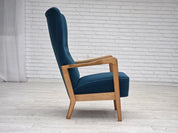 Armchair_by_Fritz_Hansen,_Mid-Century_Modern,_1970s_Denmark