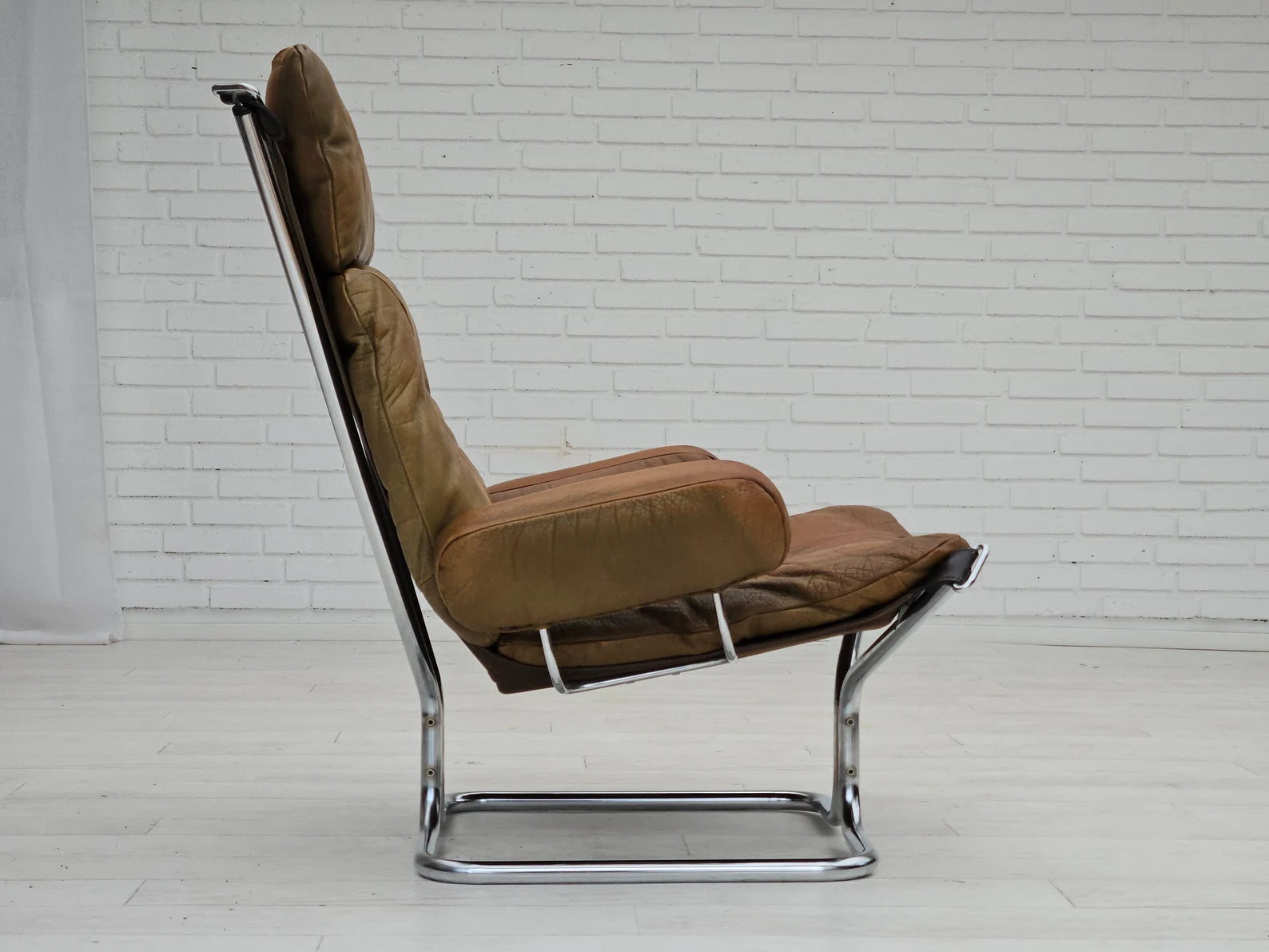 Leather_Lounge_Armchair_by_Harald_Relling_for_Westnofa,_1970s,_Norway