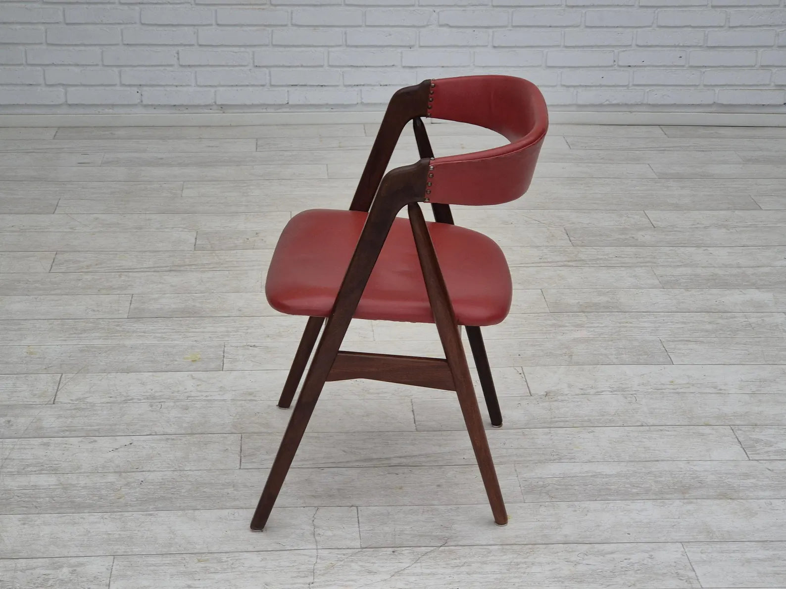 Chair_by_TH_Harlev_for_Farstrup_in_Teak_and_Leather,_1960s,_Denmark