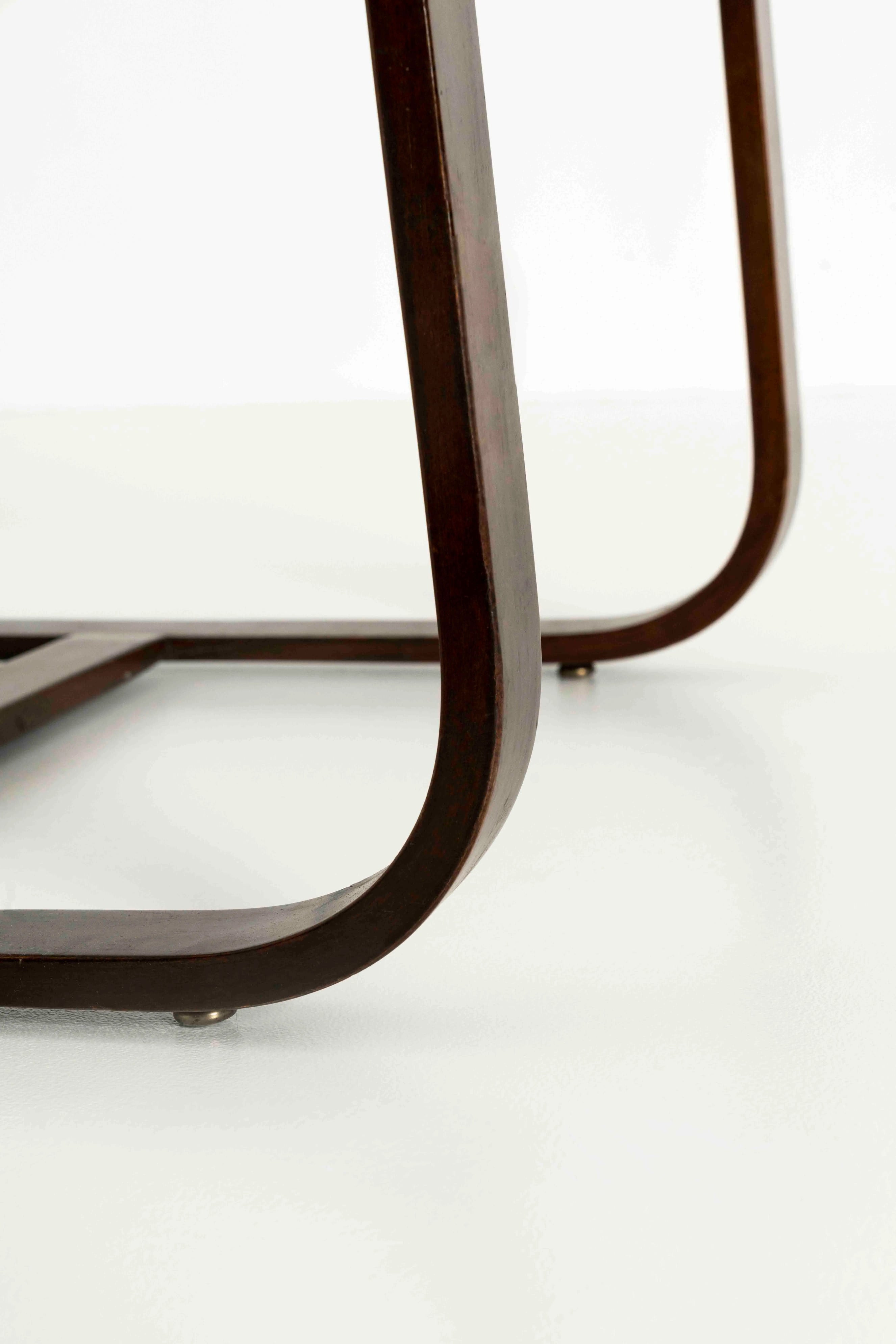 Giuseppe_Pagano_Pogatschnig_&_Gino_Maggioni_Armchair,_1940s,_Italy