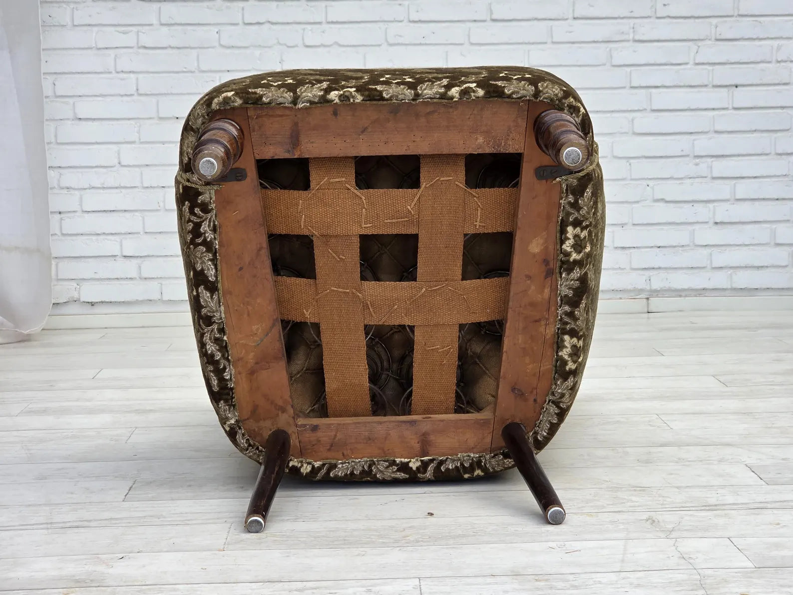 Armchair,_Green_Furniture_Velour_&_Ash_Wood,_1950s_Denmark