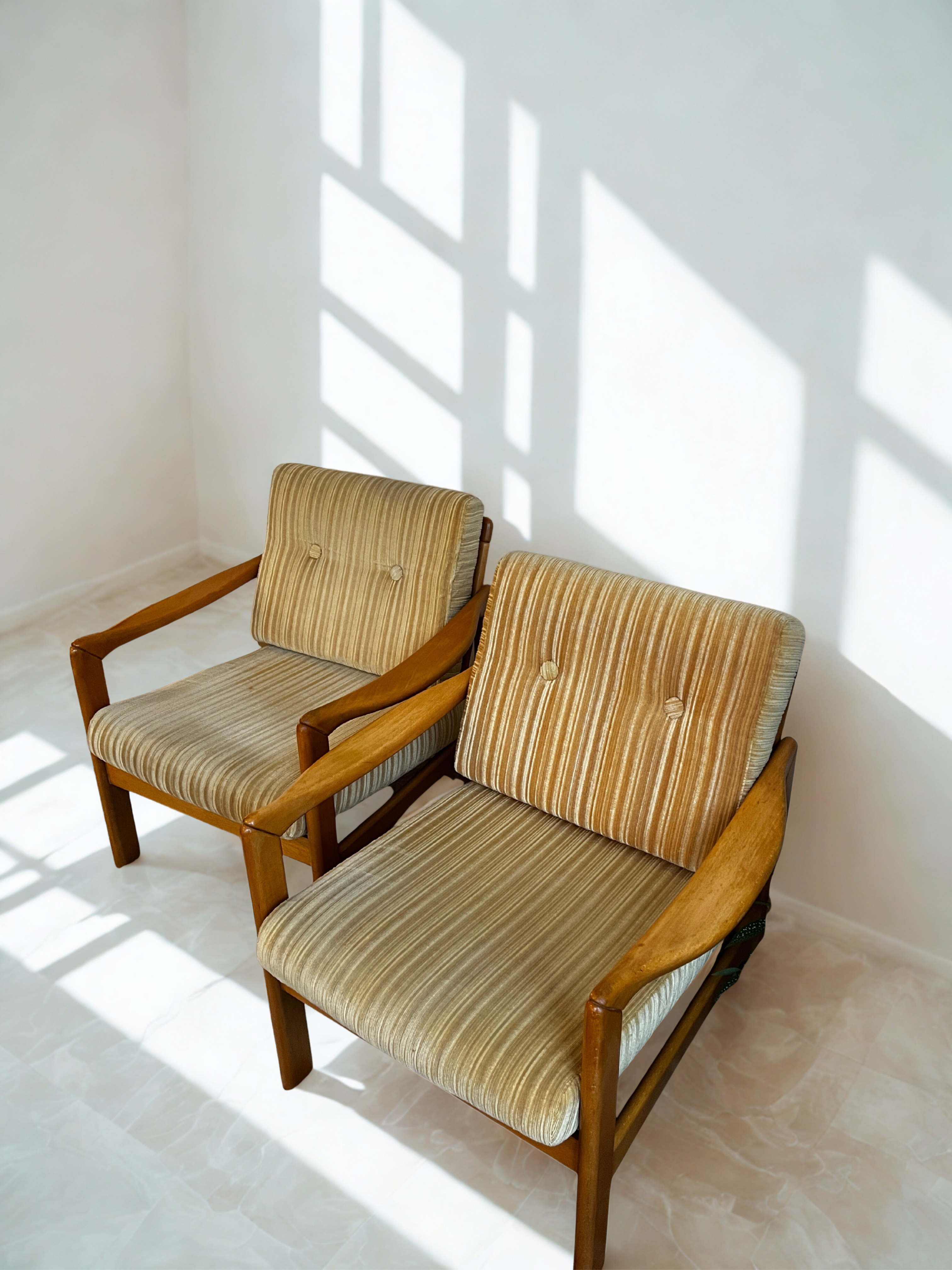Set_of_2_Tella_Armchairs_by_Walter_Knoll_in_Yellow_Corduroy,_Germany_1950s–1960s