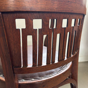 Armchair_Model_714_by_J_&_J_Kohn_from_1903_Austria