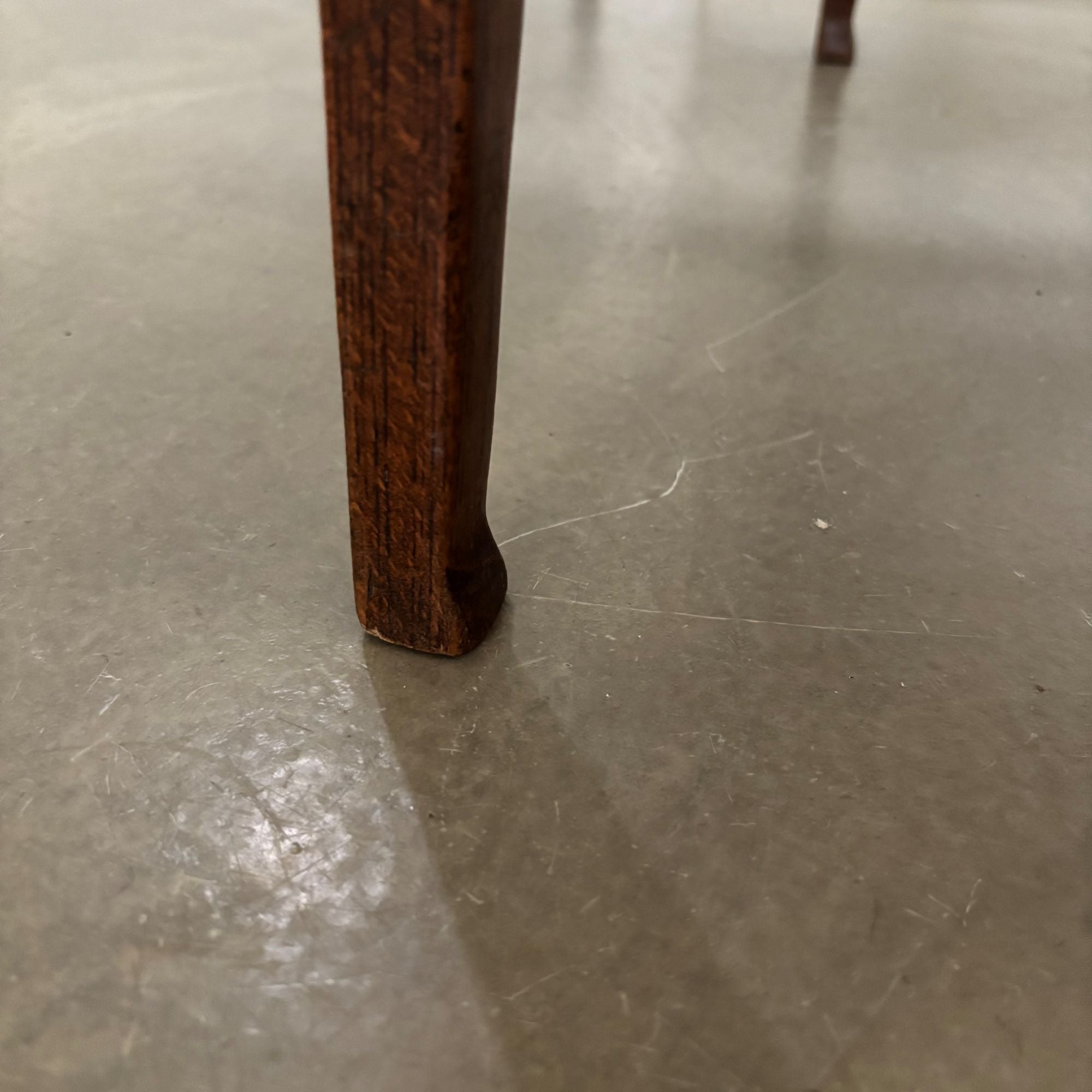 Armchair_Model_714_by_J_&_J_Kohn_from_1903_Austria