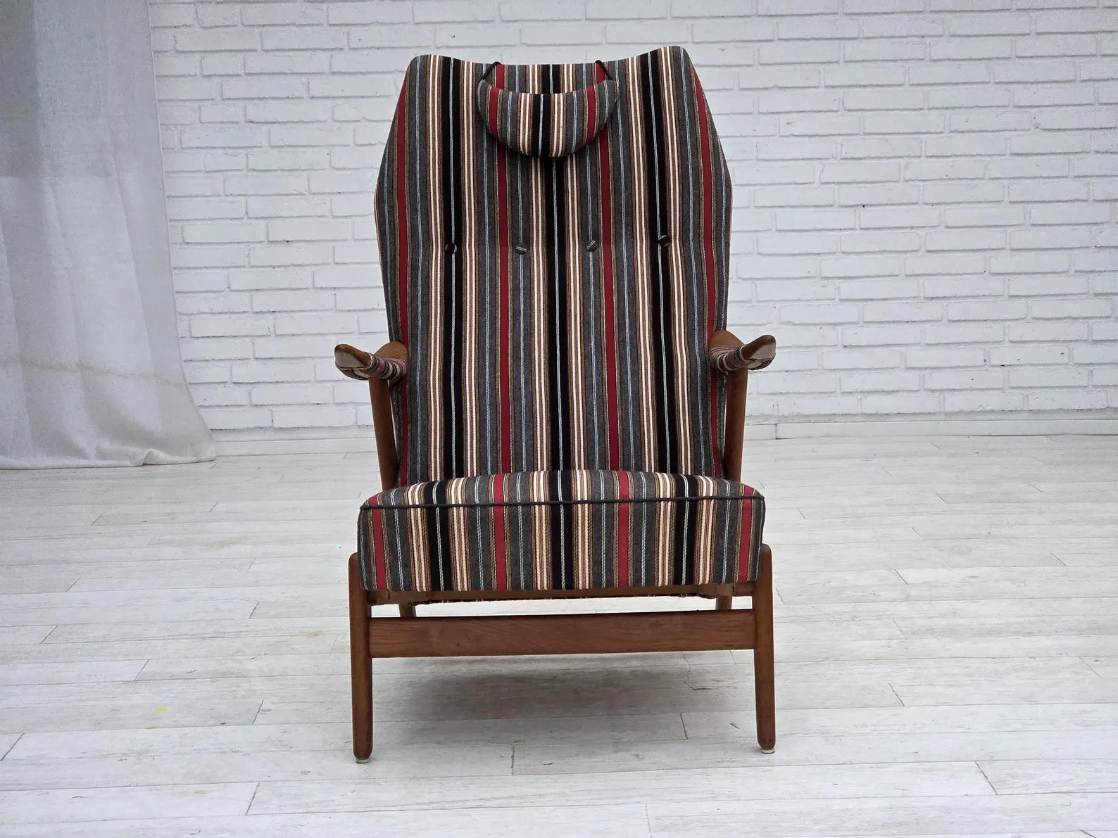 Swedish_High_Back_Armchair_in_Striped_Wool,_1960s,_Sweden