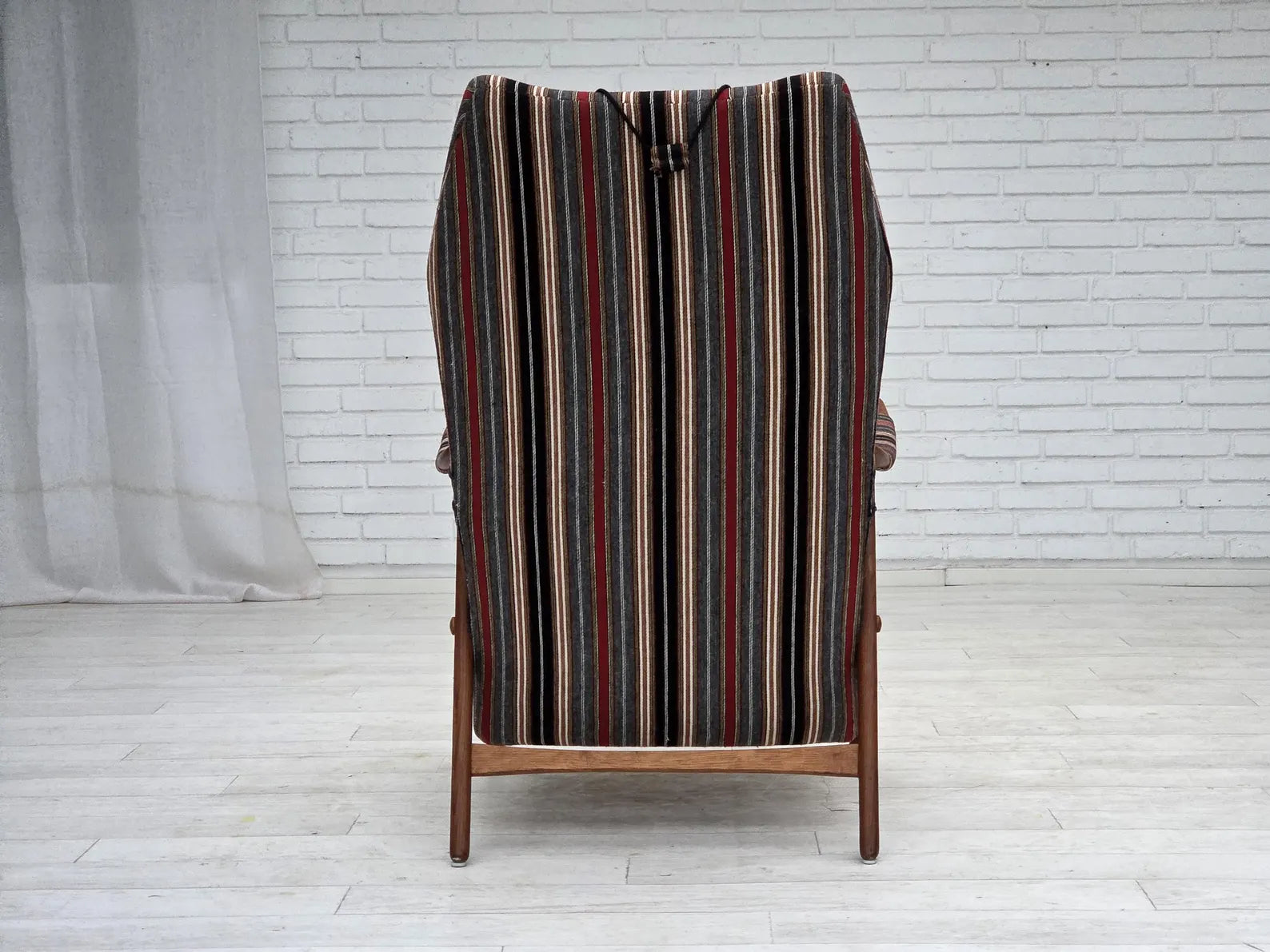 Swedish_High_Back_Armchair_in_Striped_Wool,_1960s,_Sweden